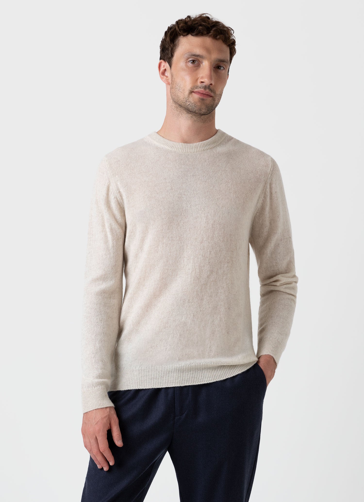 Men s Cashmere Crew Neck Jumper in Natural Ecru Sunspel XL