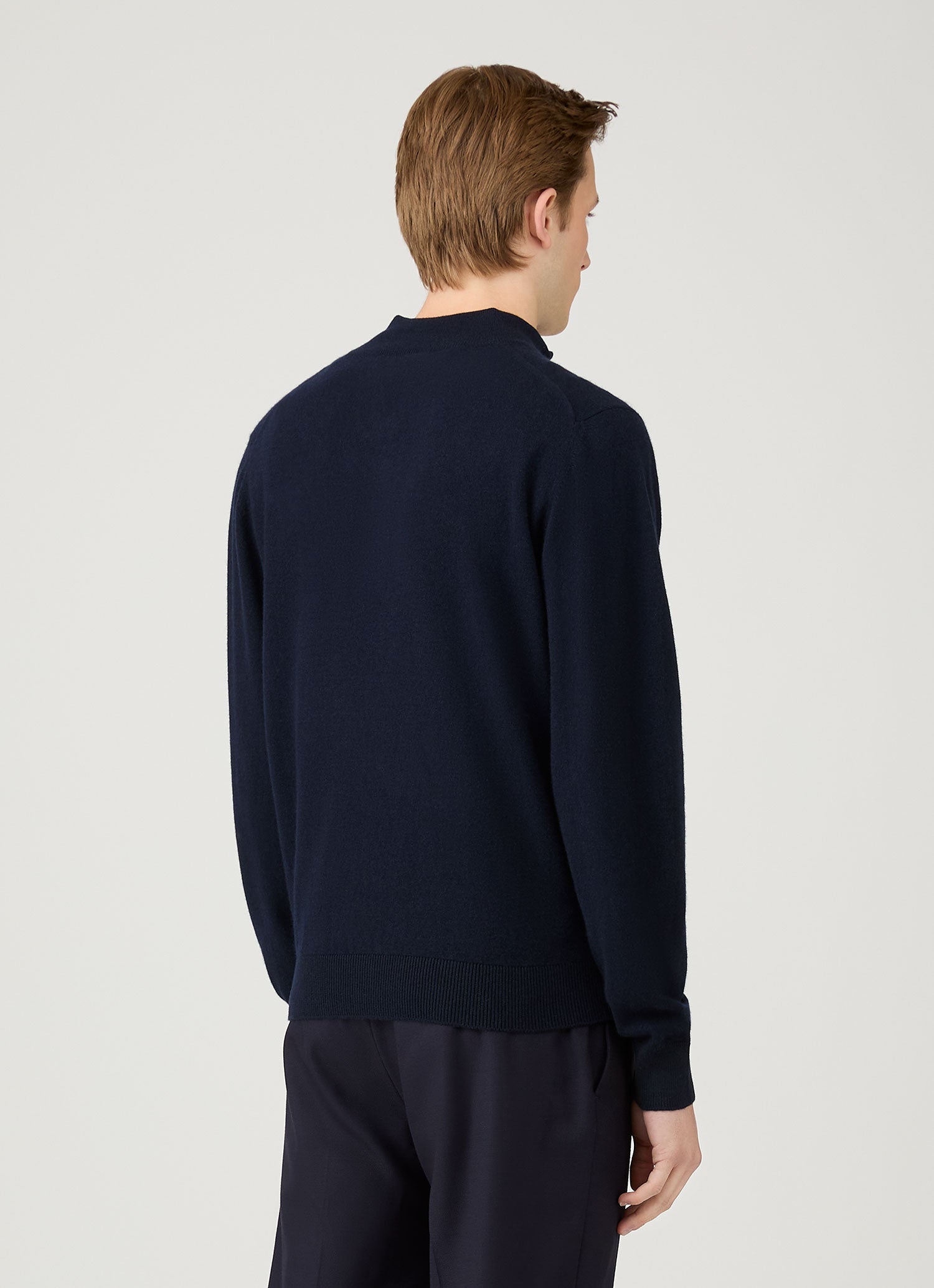 Men's Cashmere Zip Neck Jumper in Navy | Sunspel