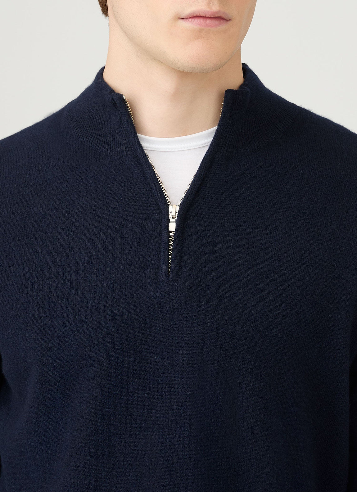 Men's Cashmere Zip Neck Jumper in Navy