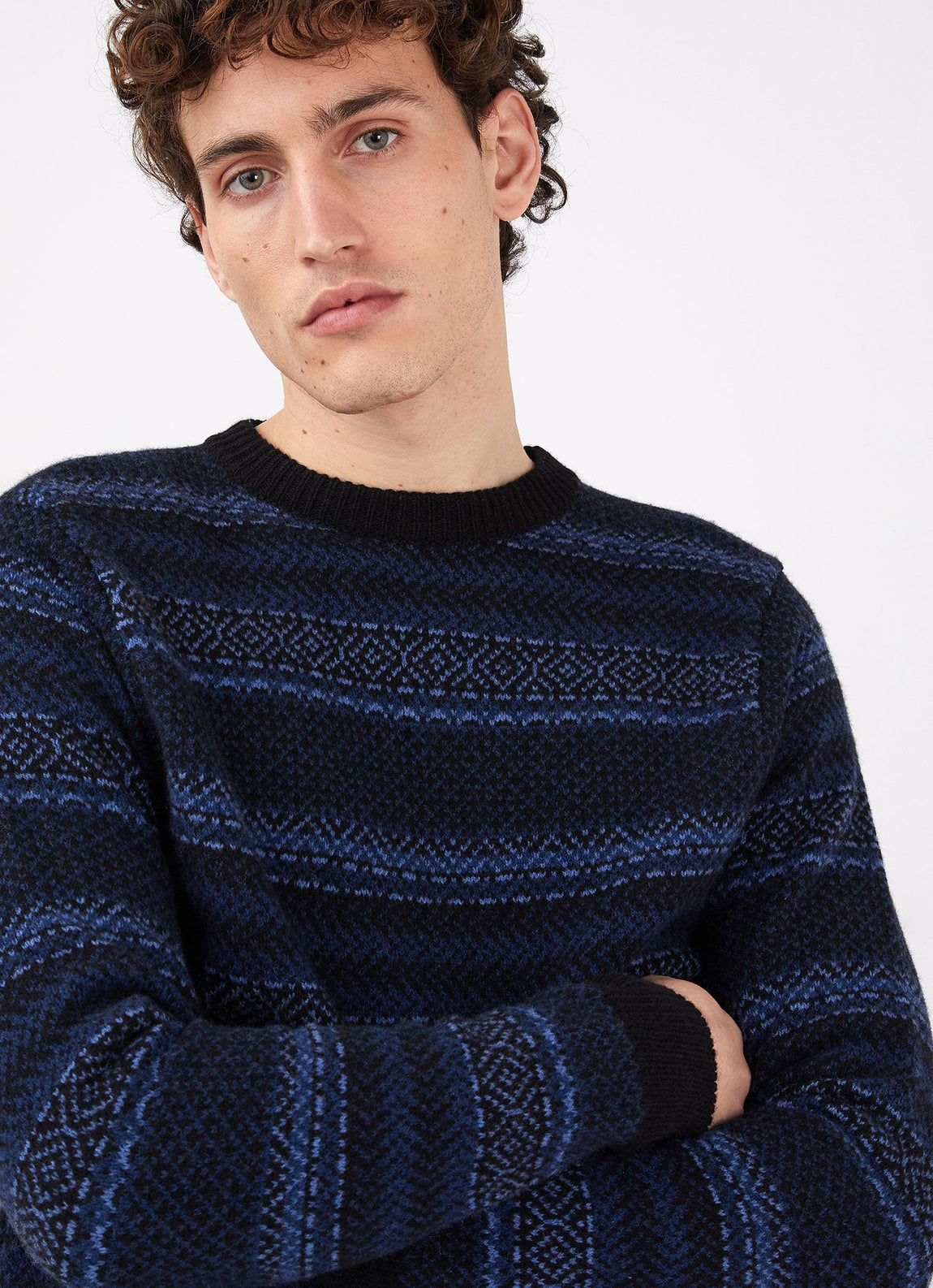 Men's Lambswool Fair Isle Jumper in Navy Fairisle