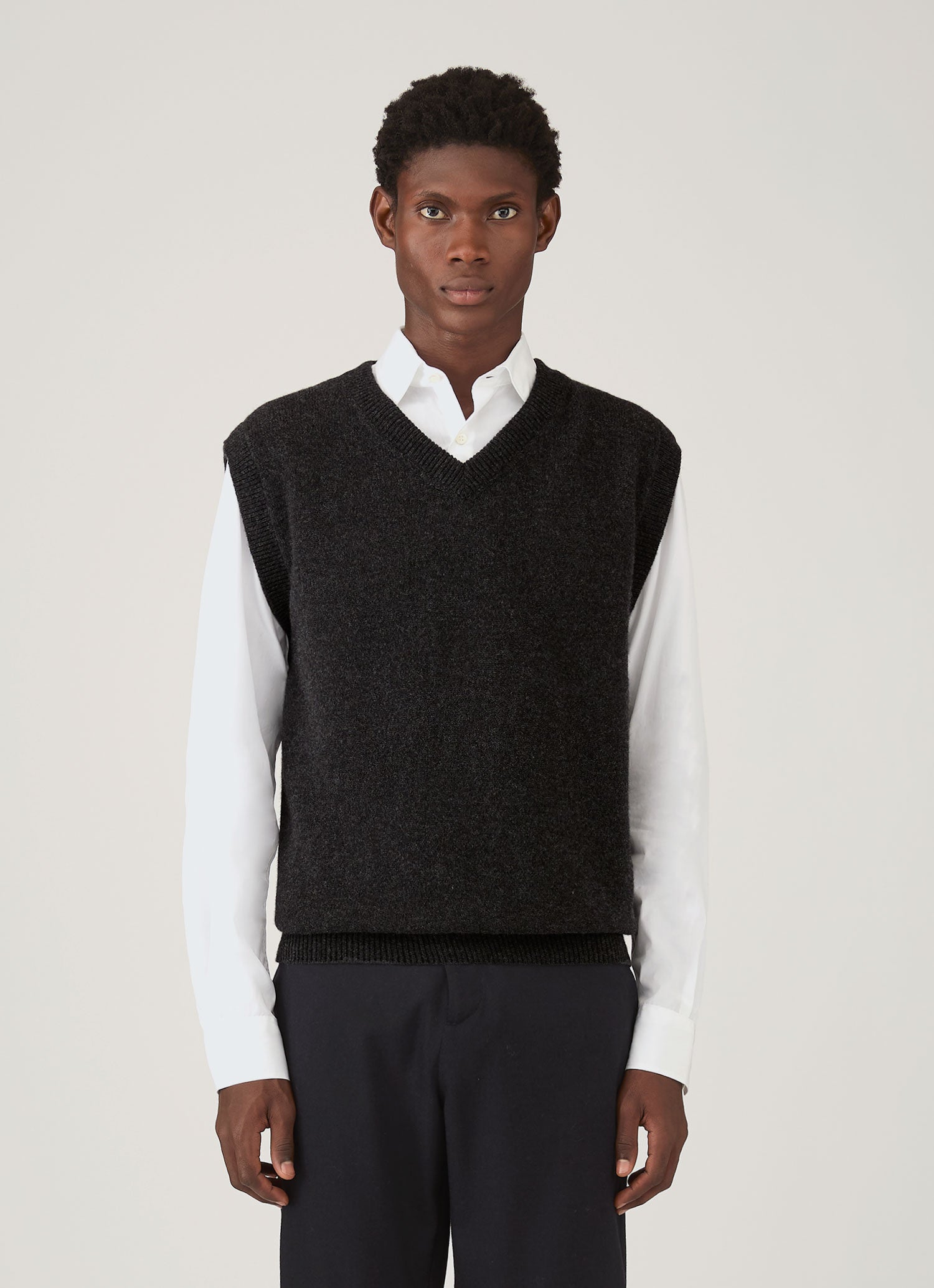 Men's Lambswool Vest in Charcoal Melange | Sunspel