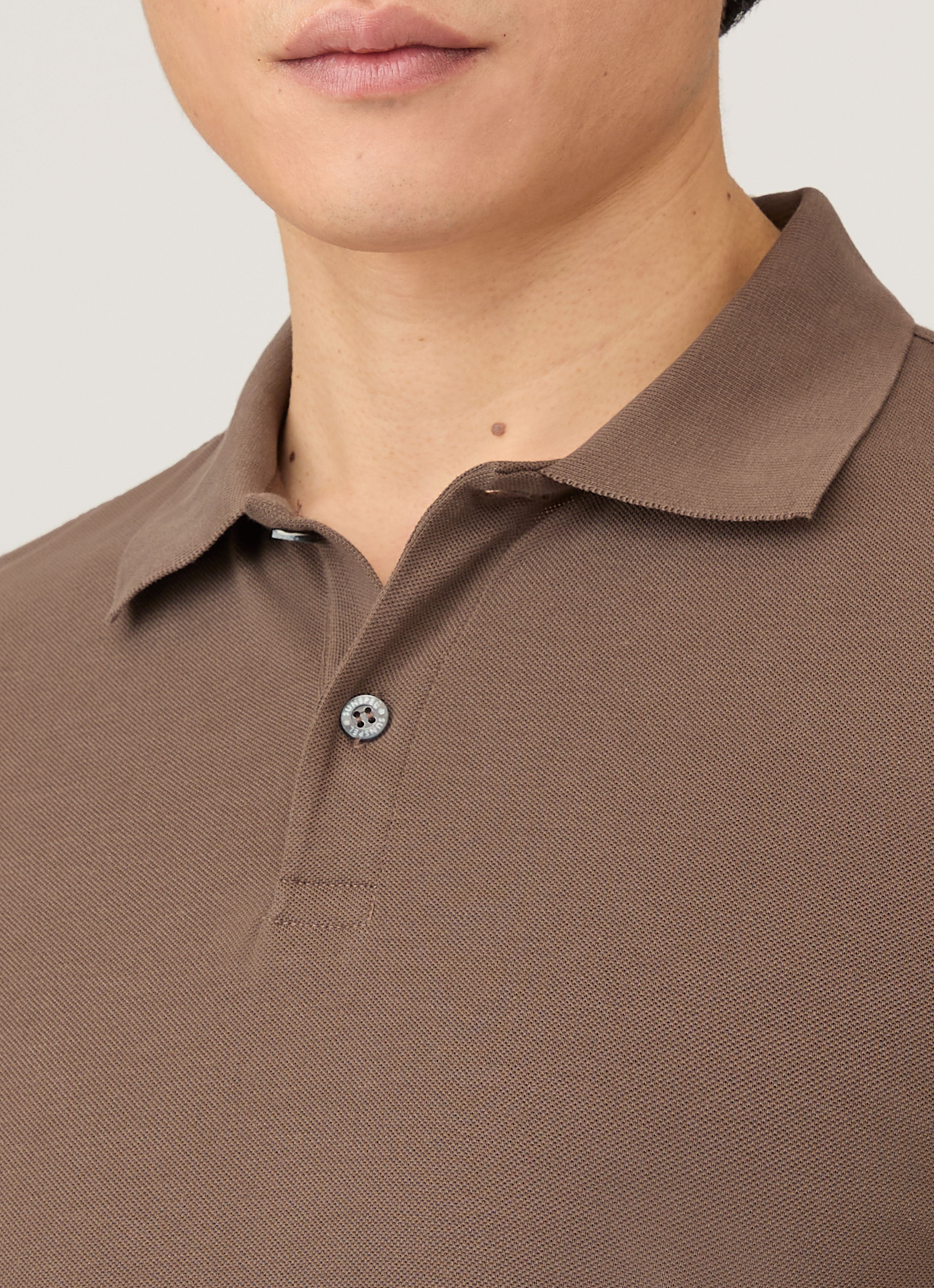 Men's Piqué Polo Shirt in Bark | Sunspel