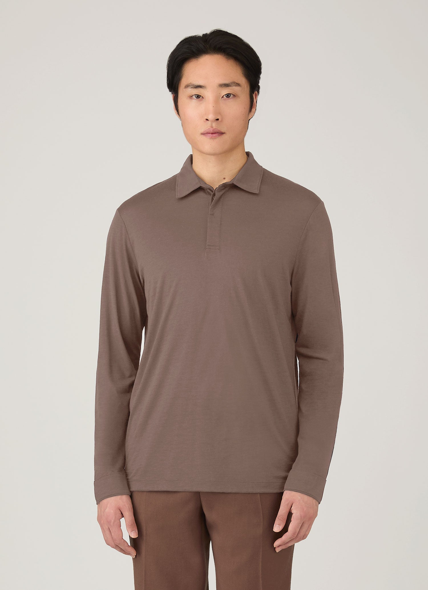 Men's Long Sleeve Ultra-Fine Merino Polo Shirt in Sandstone | Sunspel