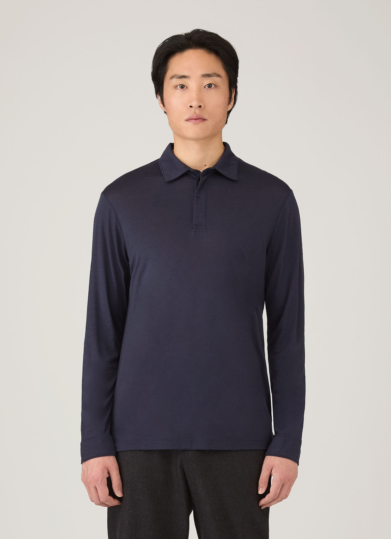 Men's Long Sleeve Ultra-Fine Merino Polo Shirt in Navy | Sunspel