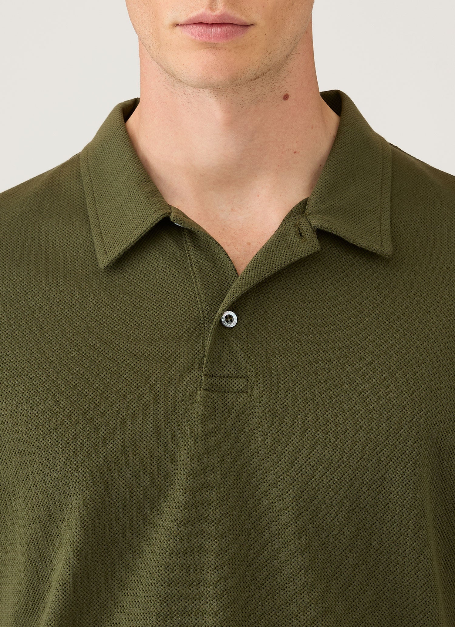 Men's Regular Fit Riviera Polo Shirt in Deep Olive | Sunspel