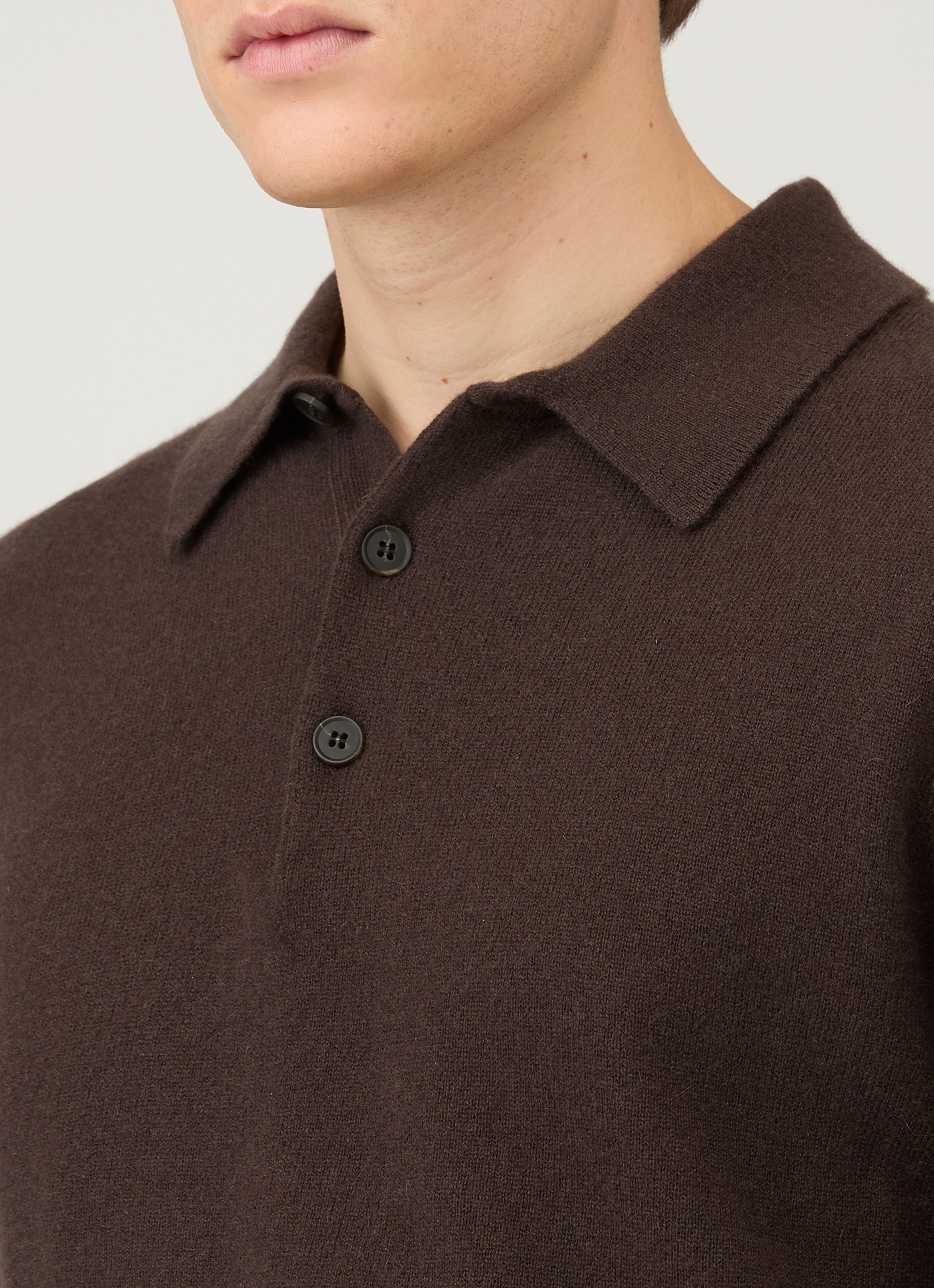 Men's Cashmere Knitted Polo Shirt in Truffle | Sunspel
