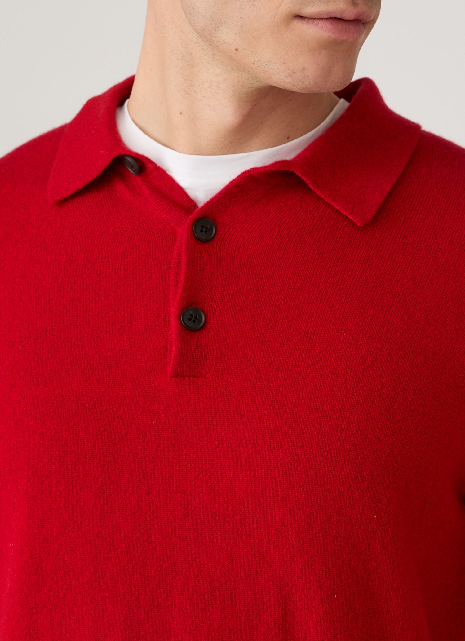 Men's Cashmere Knitted Polo Shirt in Ruby Red | Sunspel