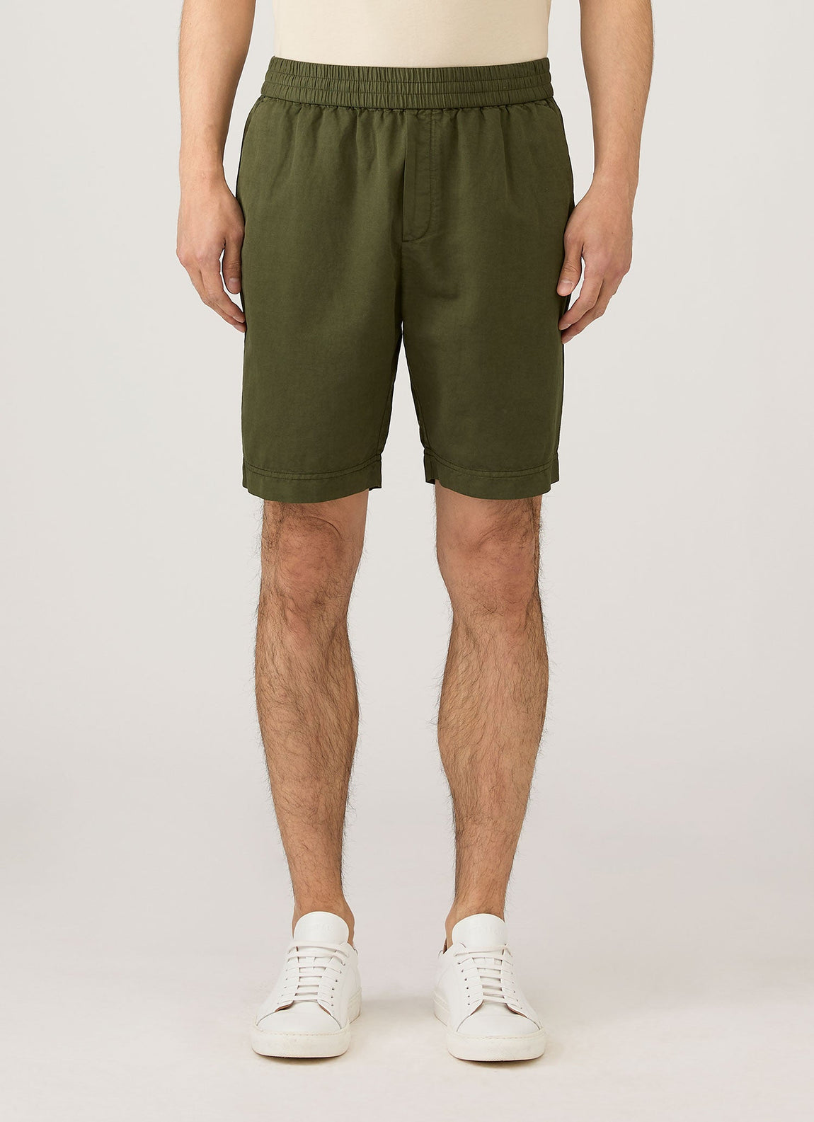 Men's Cotton Linen Drawstring Shorts in Deep Olive