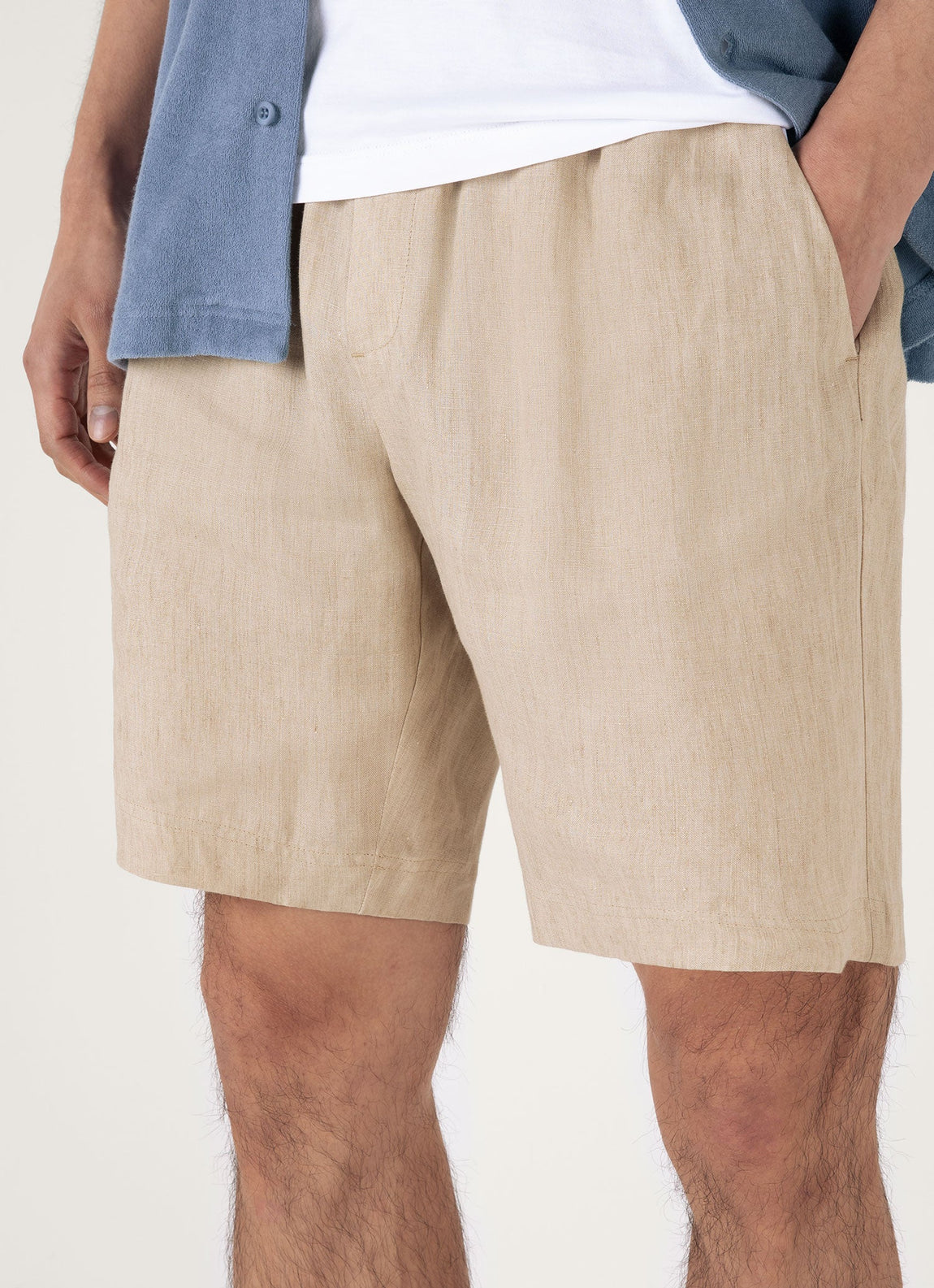 Men's Linen Drawstring Short in Light Sand