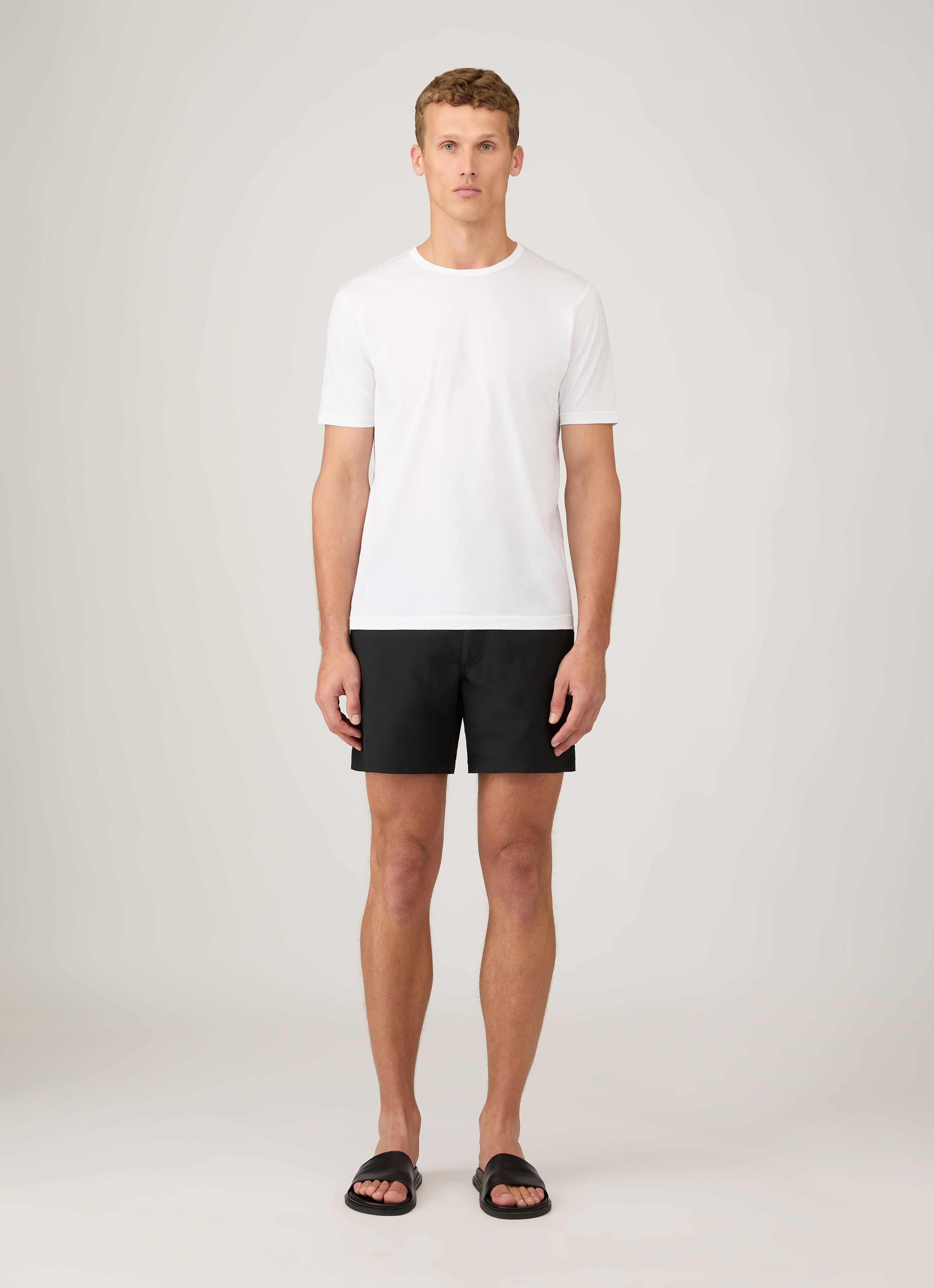 Men's Tailored Swim Shorts in Black | Sunspel