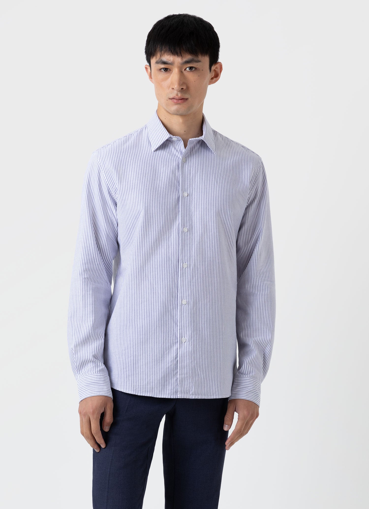 Men's Oxford Shirt in White/Navy Oxford Stripe | Sunspel
