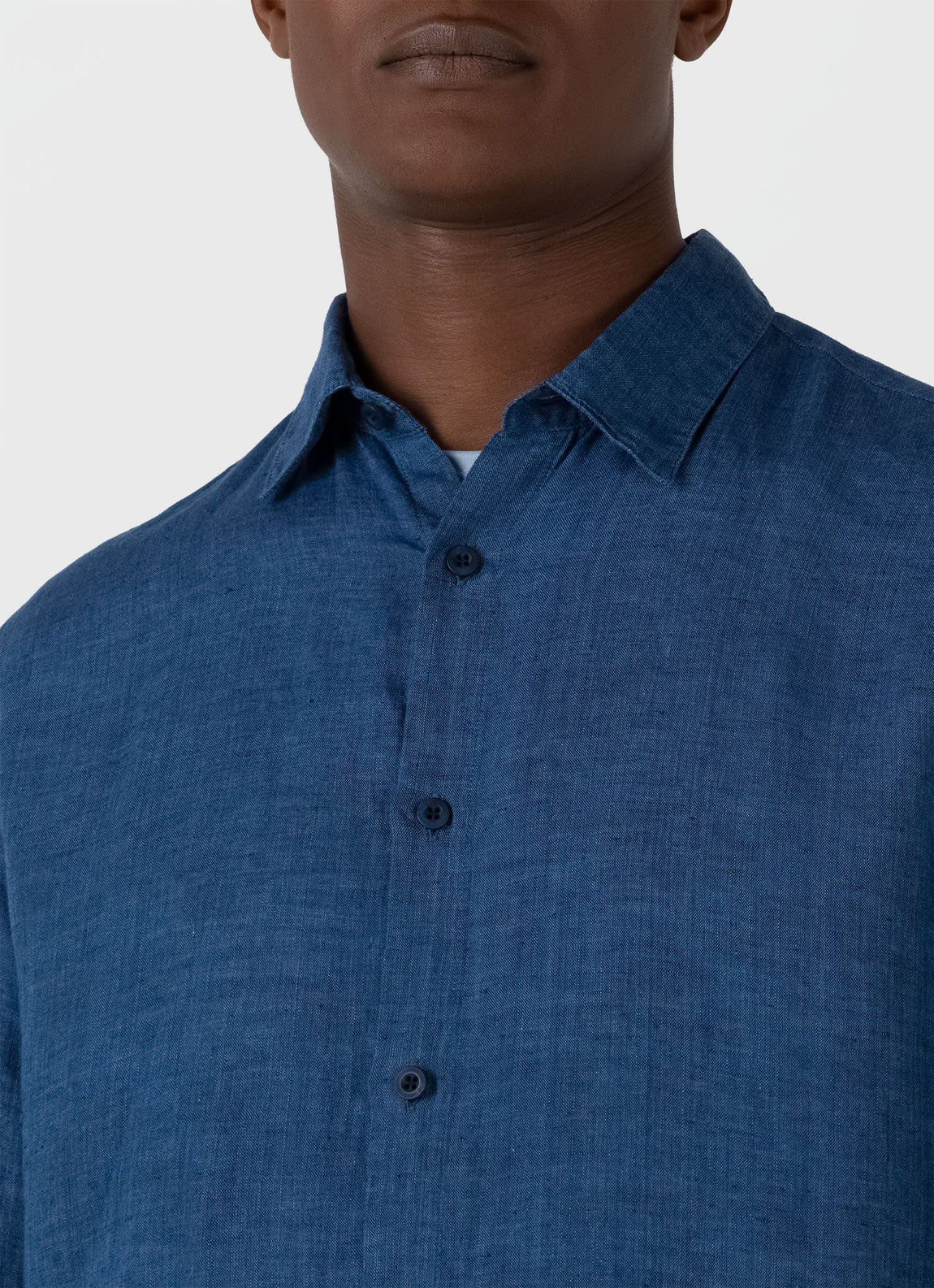 Men's Linen Shirt in Ink Blue