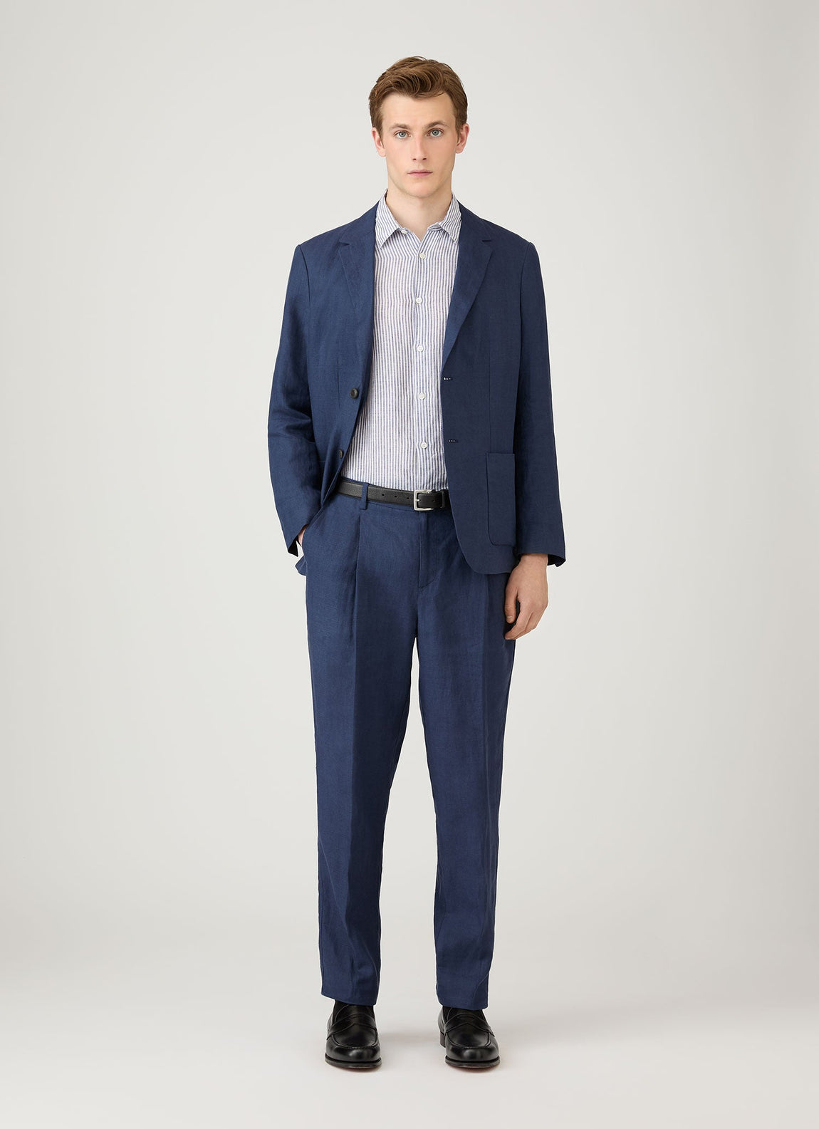 Men's Linen Shirt in White/Navy