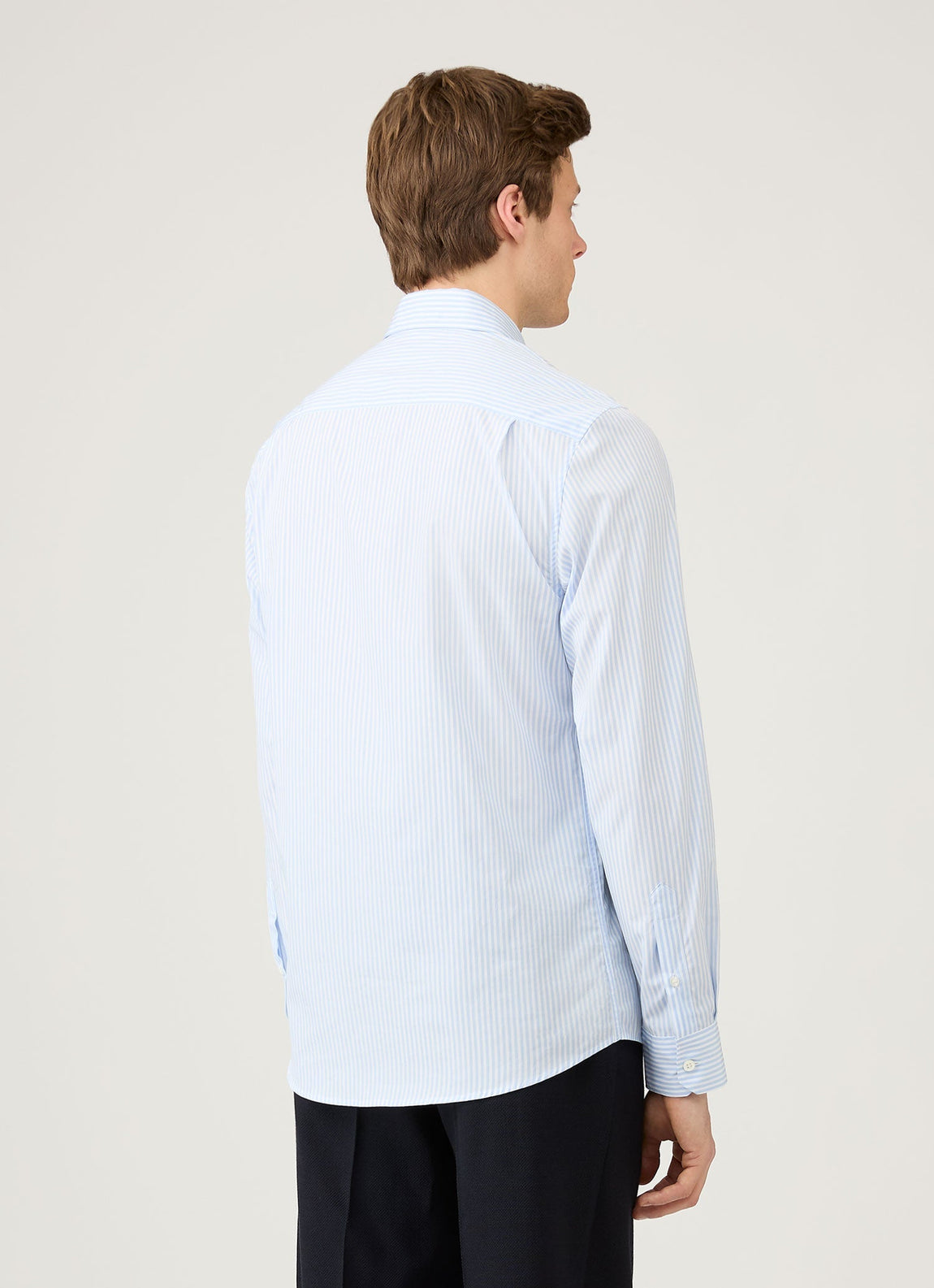 Men's Smart Poplin Shirt in White/Light Blue