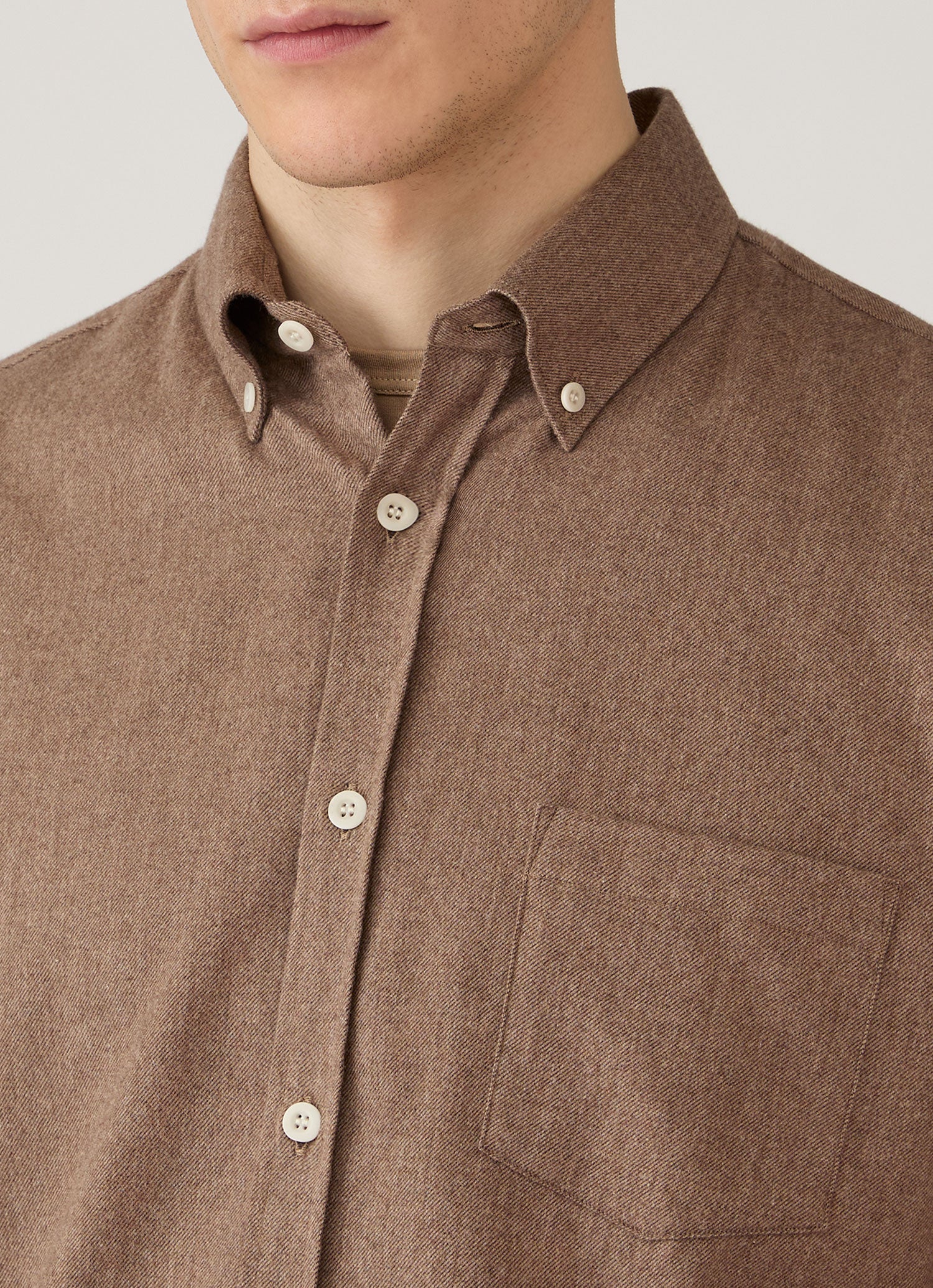 Men's Button Down Flannel Shirt in Cedar | Sunspel
