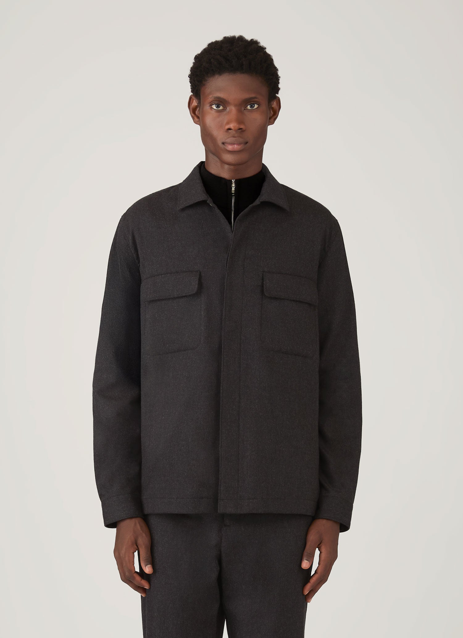 Men's Wool Cashmere Flannel Overshirt in Charcoal Melange | Sunspel