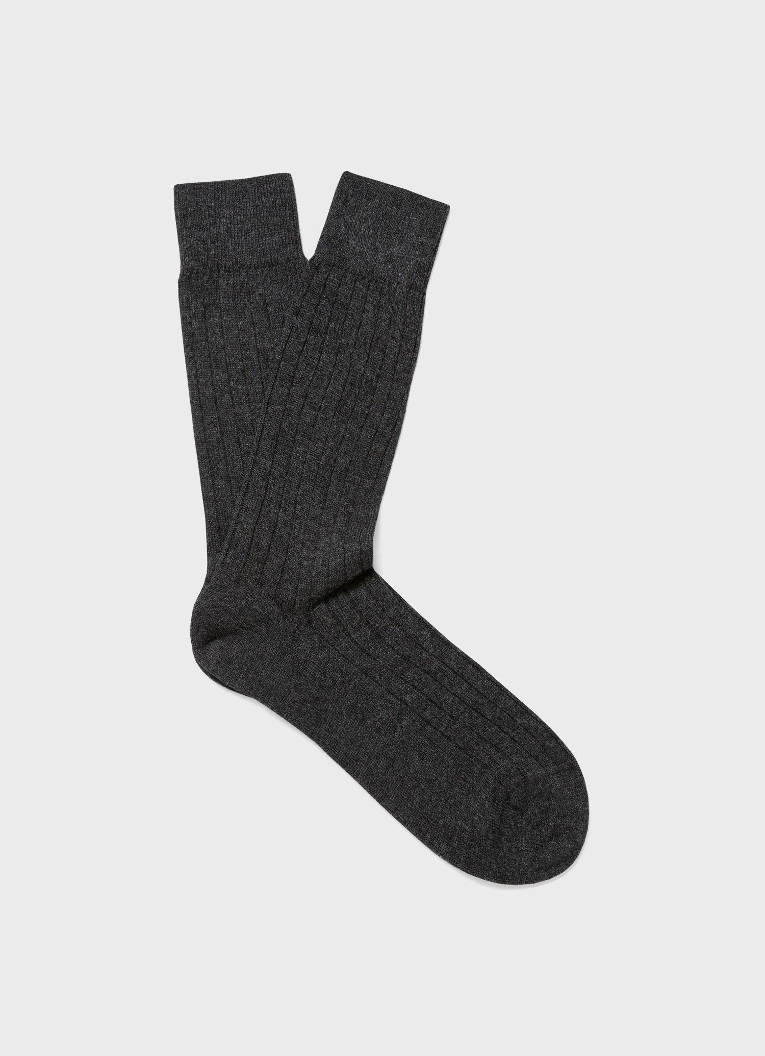 Men's Cashmere Ribbed Socks in Charcoal Melange | Sunspel