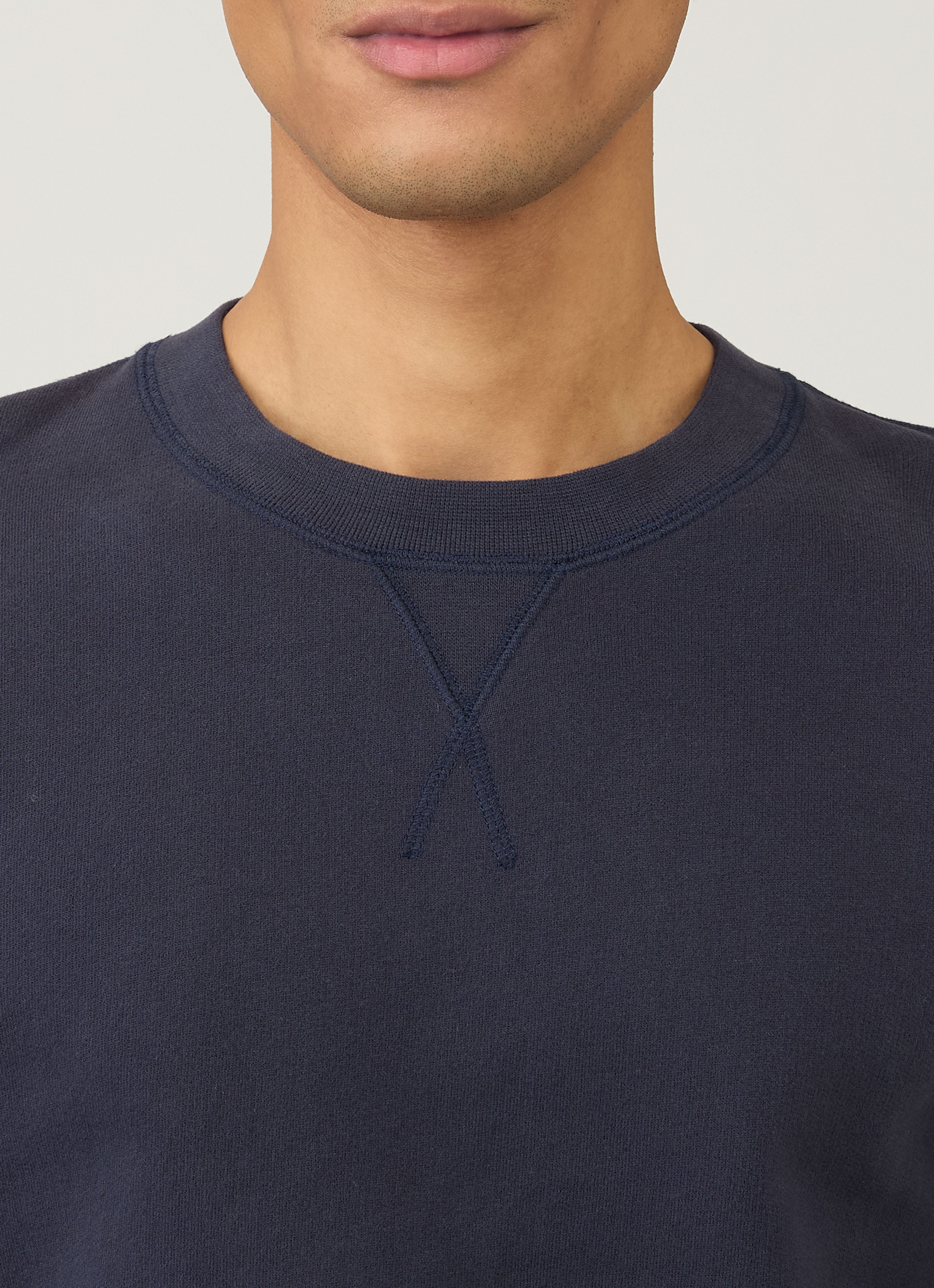 Men's Loopback Sweatshirt in Navy | Sunspel