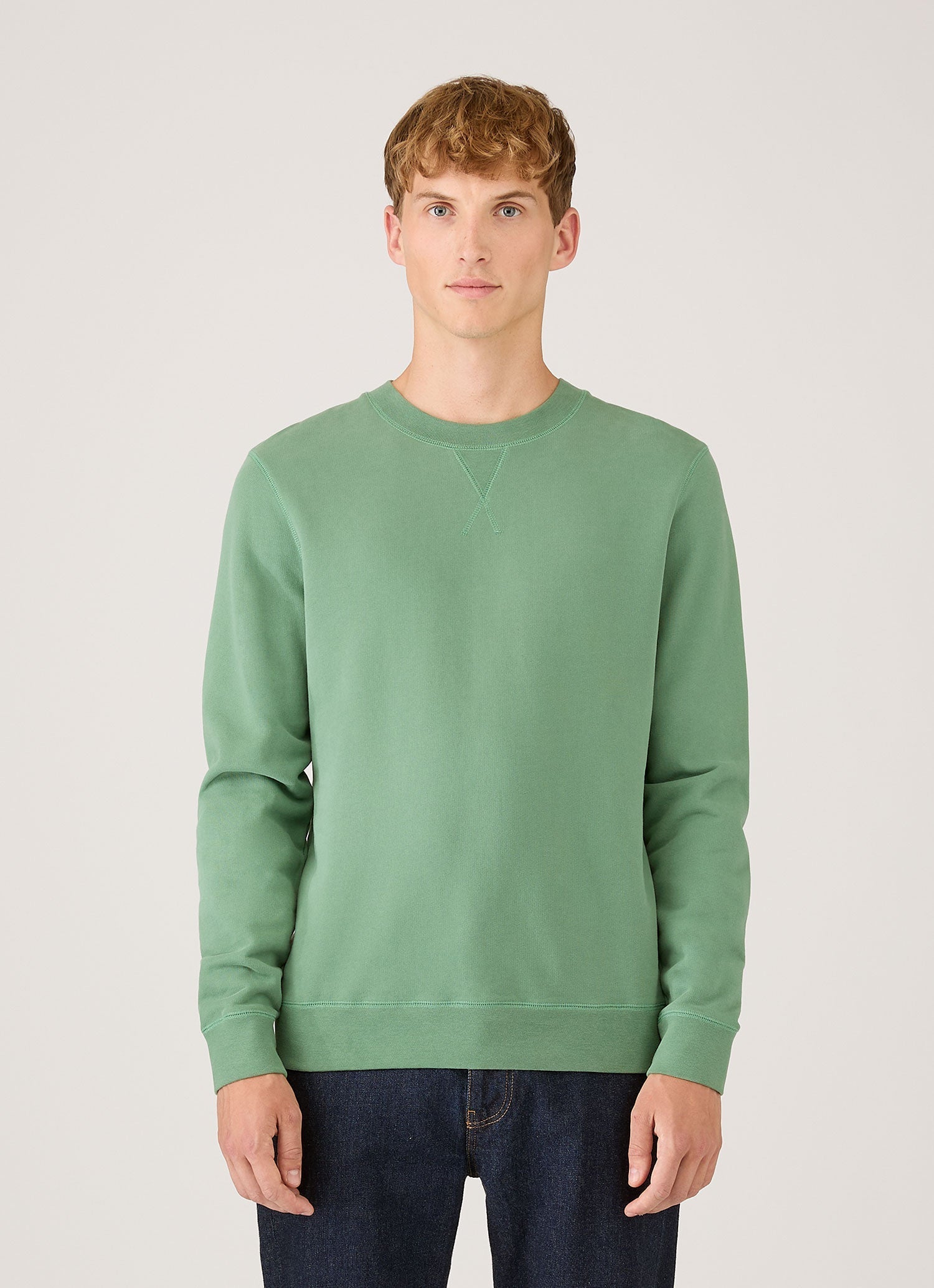 Men's Loopback Sweatshirt in Thyme | Sunspel