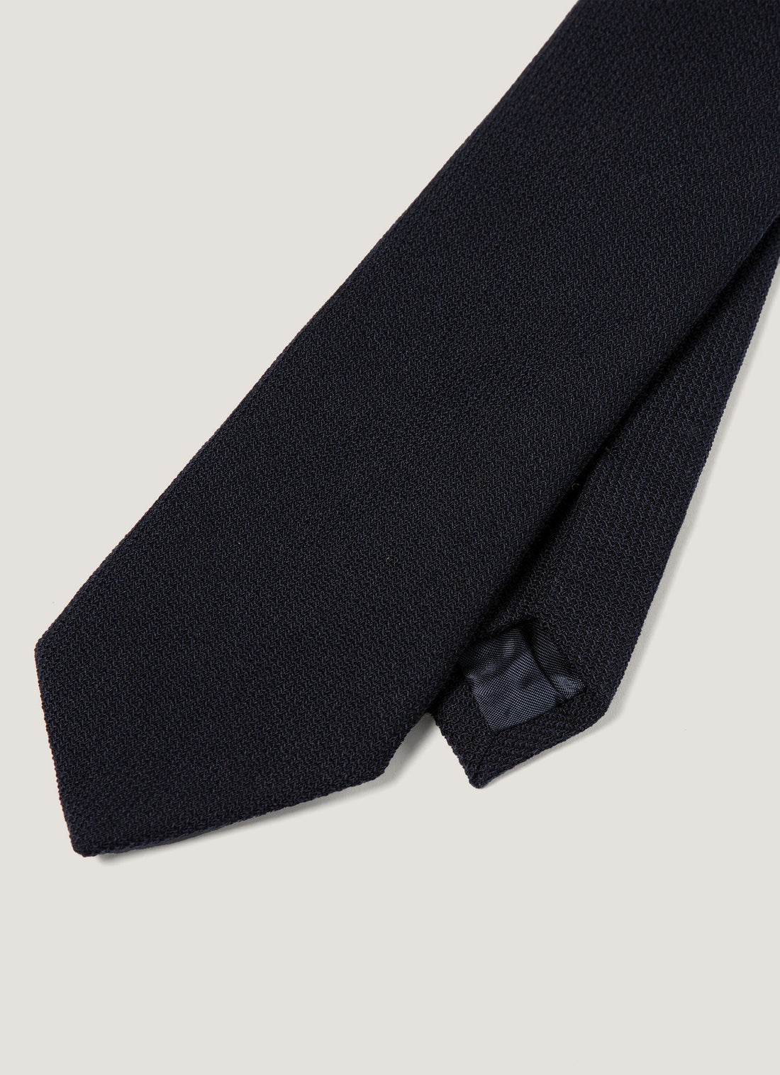 Men's Textured Wool Tie in Navy