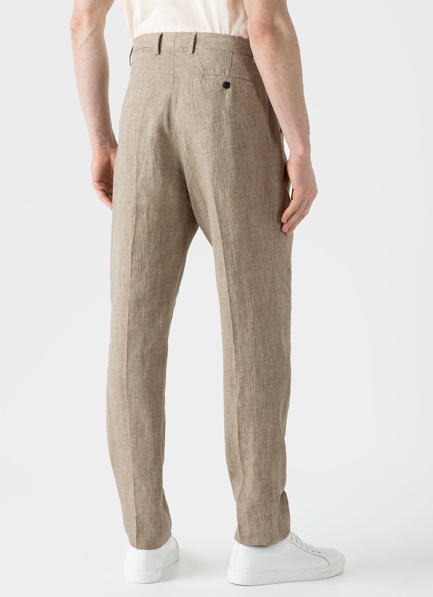 Men's Pleated Linen Trouser in Light Sand Puppytooth