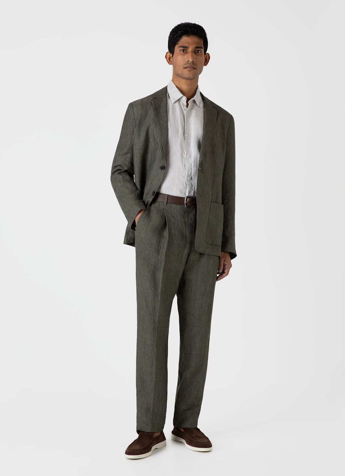 Men's Linen Two-Piece Suit in Light Khaki