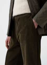 Men's Cellular Cord Drawstring Trouser in Dark Olive