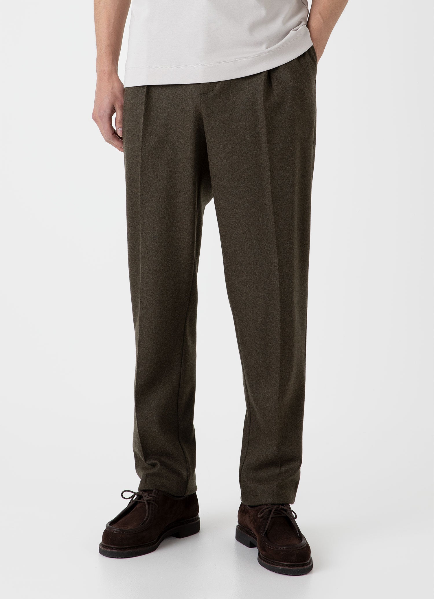 Men's Pleated Boiled Wool Trouser in Dark Khaki