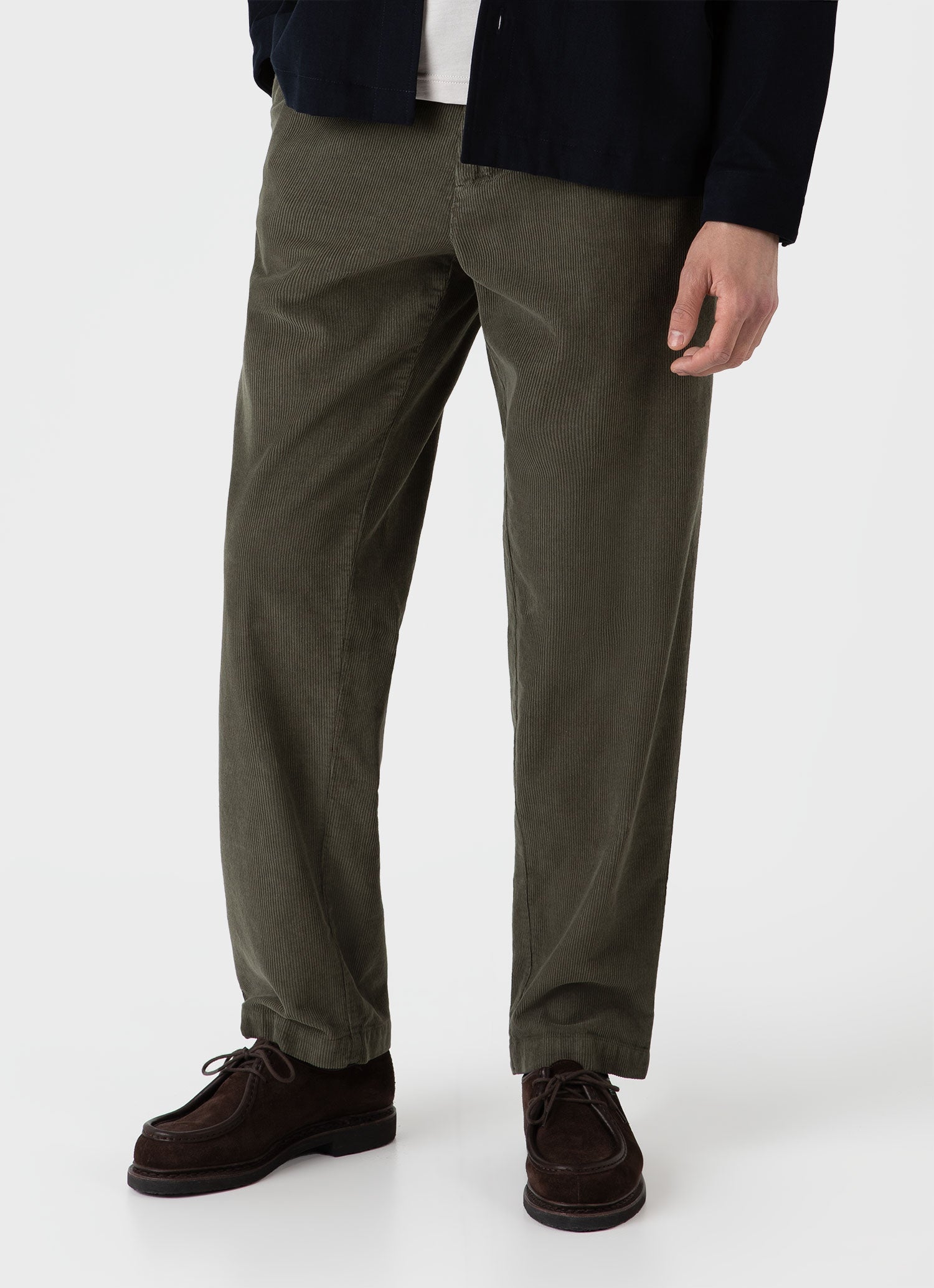 Men's Cord Chore Trouser in Khaki | Sunspel