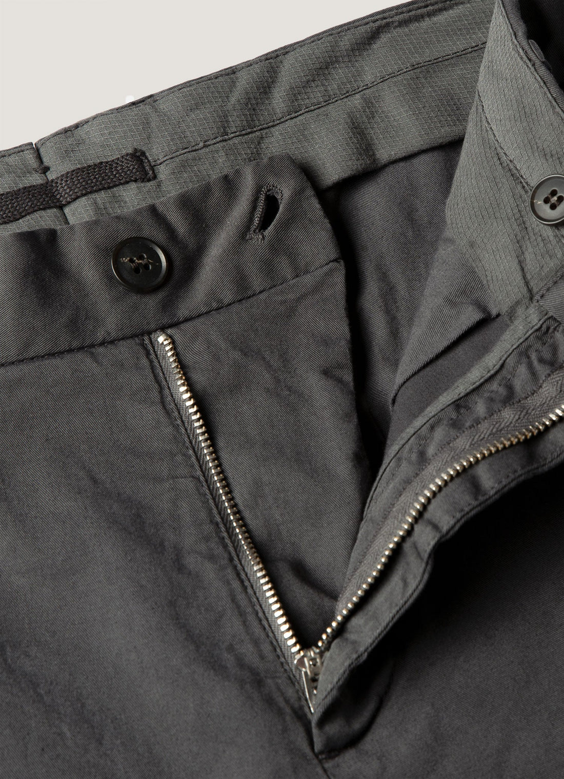 Men's Slim Fit Chino in Anthracite