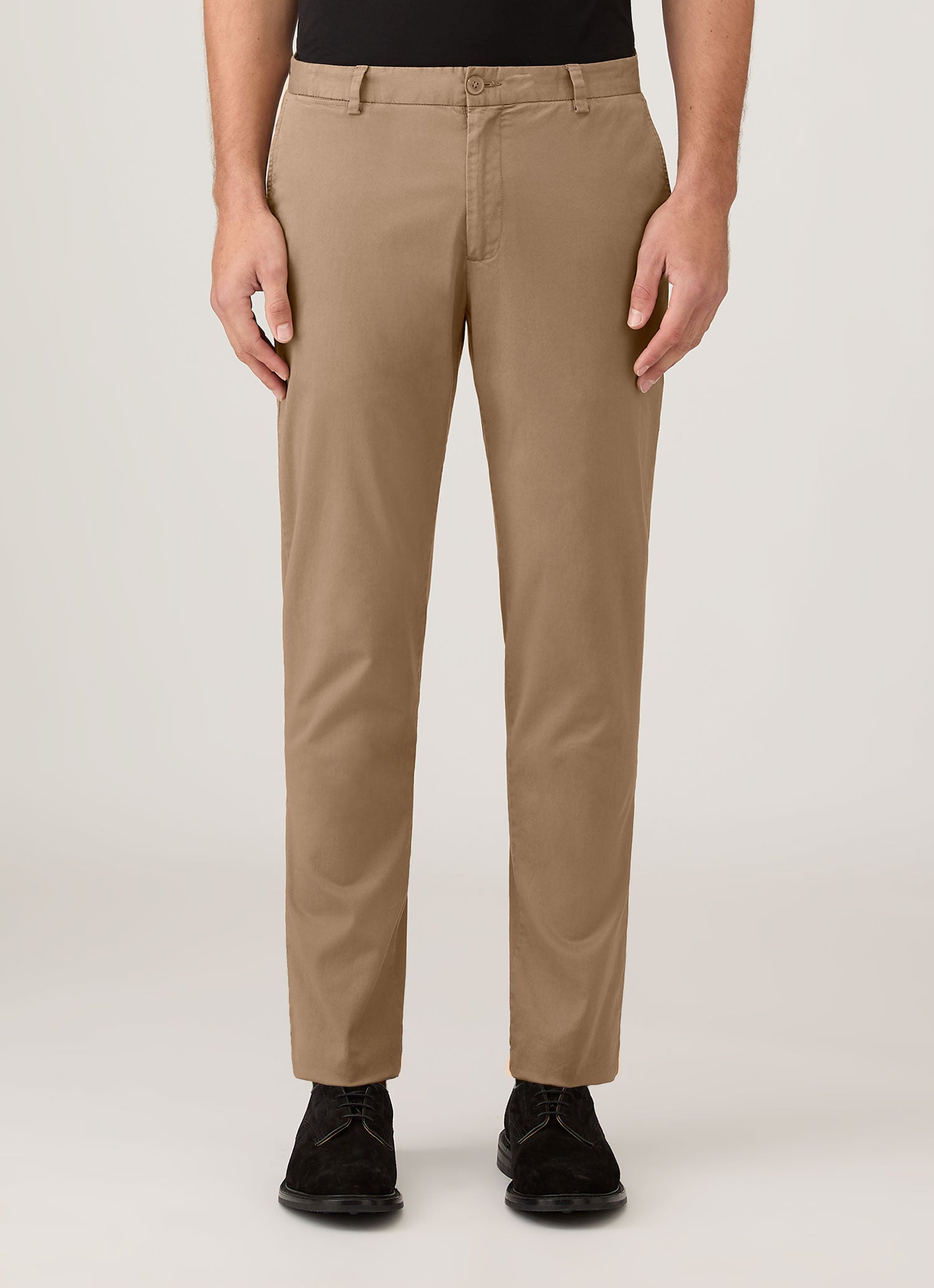 Men's Slim Fit Chino in Dark Stone | Sunspel