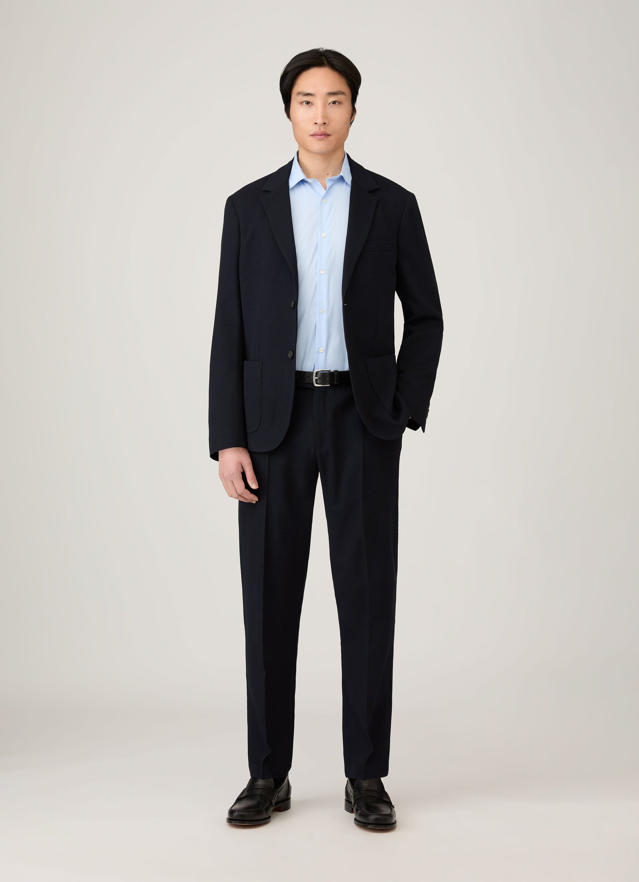 Men's Textured Wool Trouser in Navy