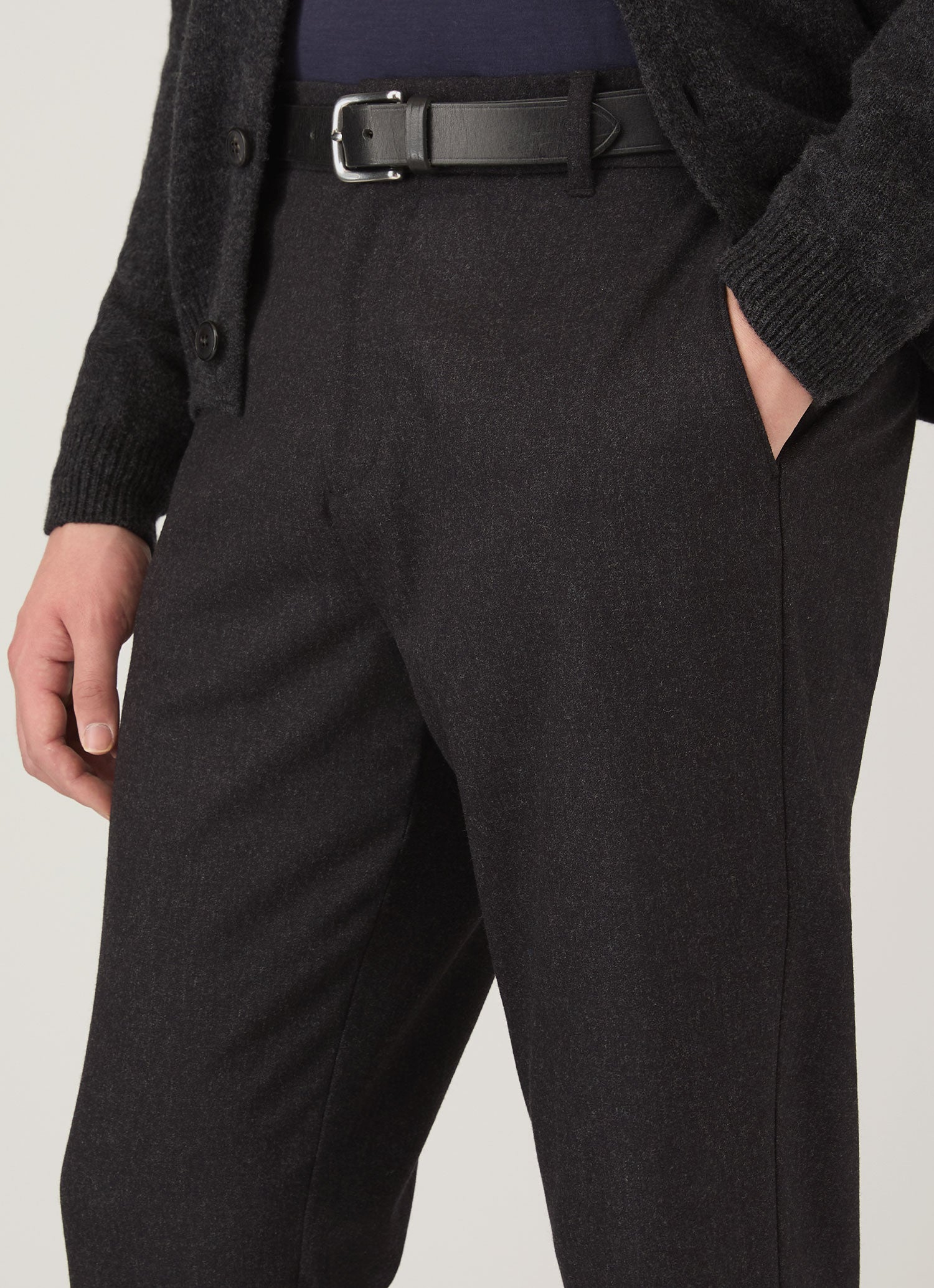 Men's Wool Cashmere Flannel Trouser in Charcoal Melange | Sunspel