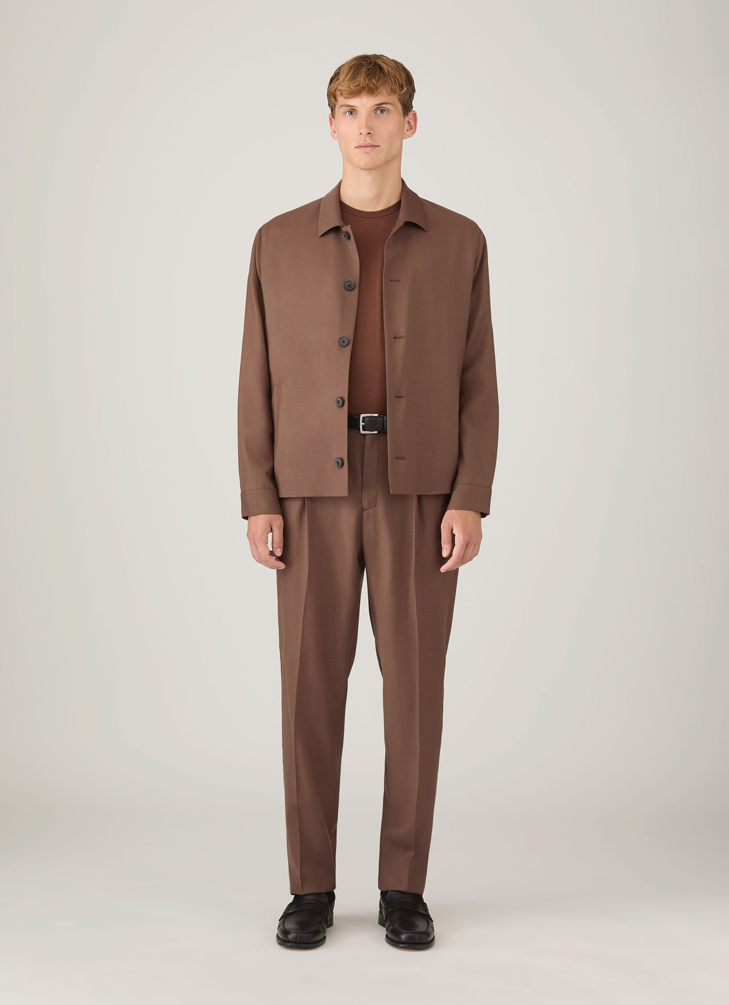 Men's Classic T-shirt in Conker Brown | Sunspel