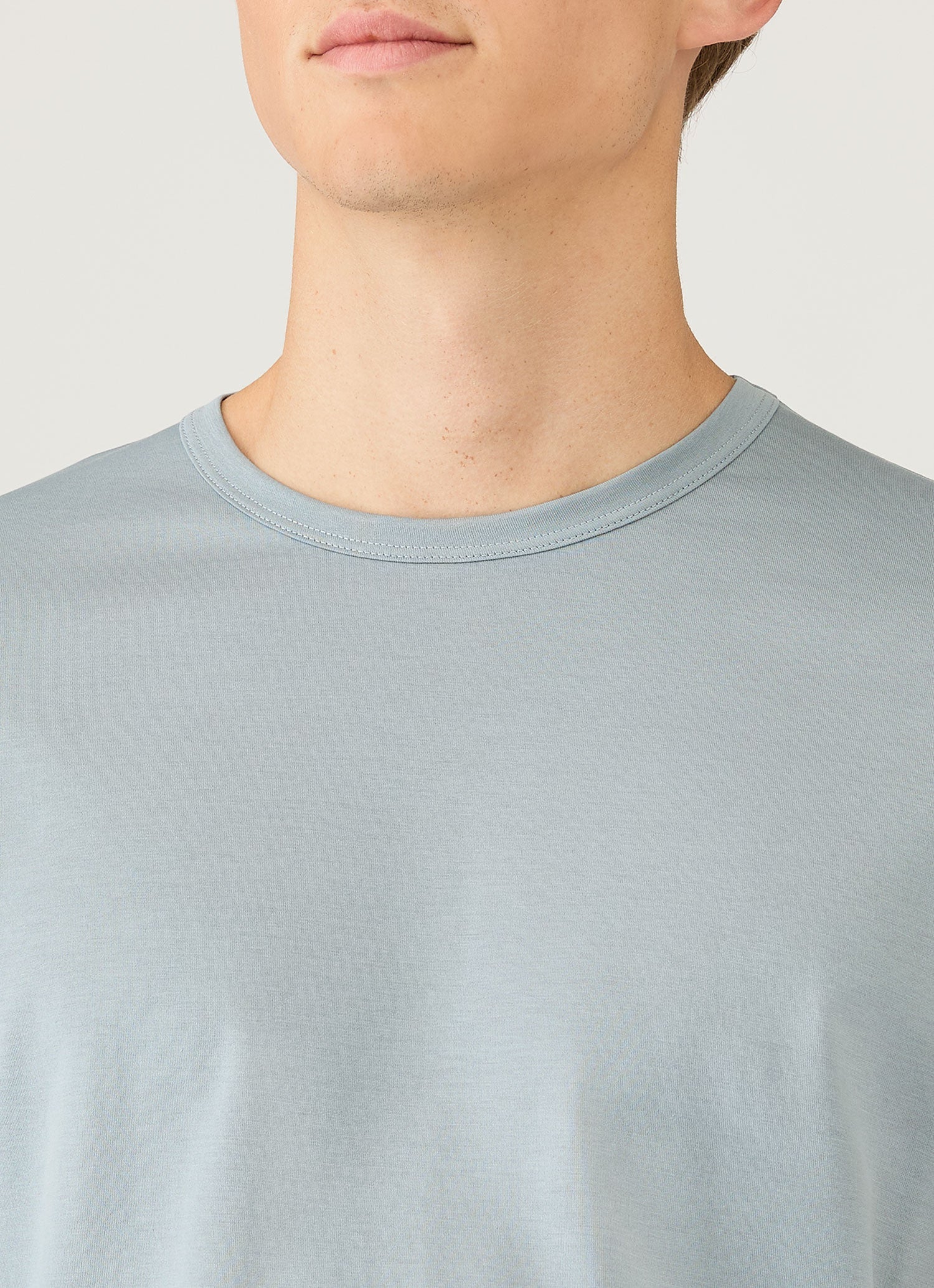 Men's Classic T-shirt in Stone Blue