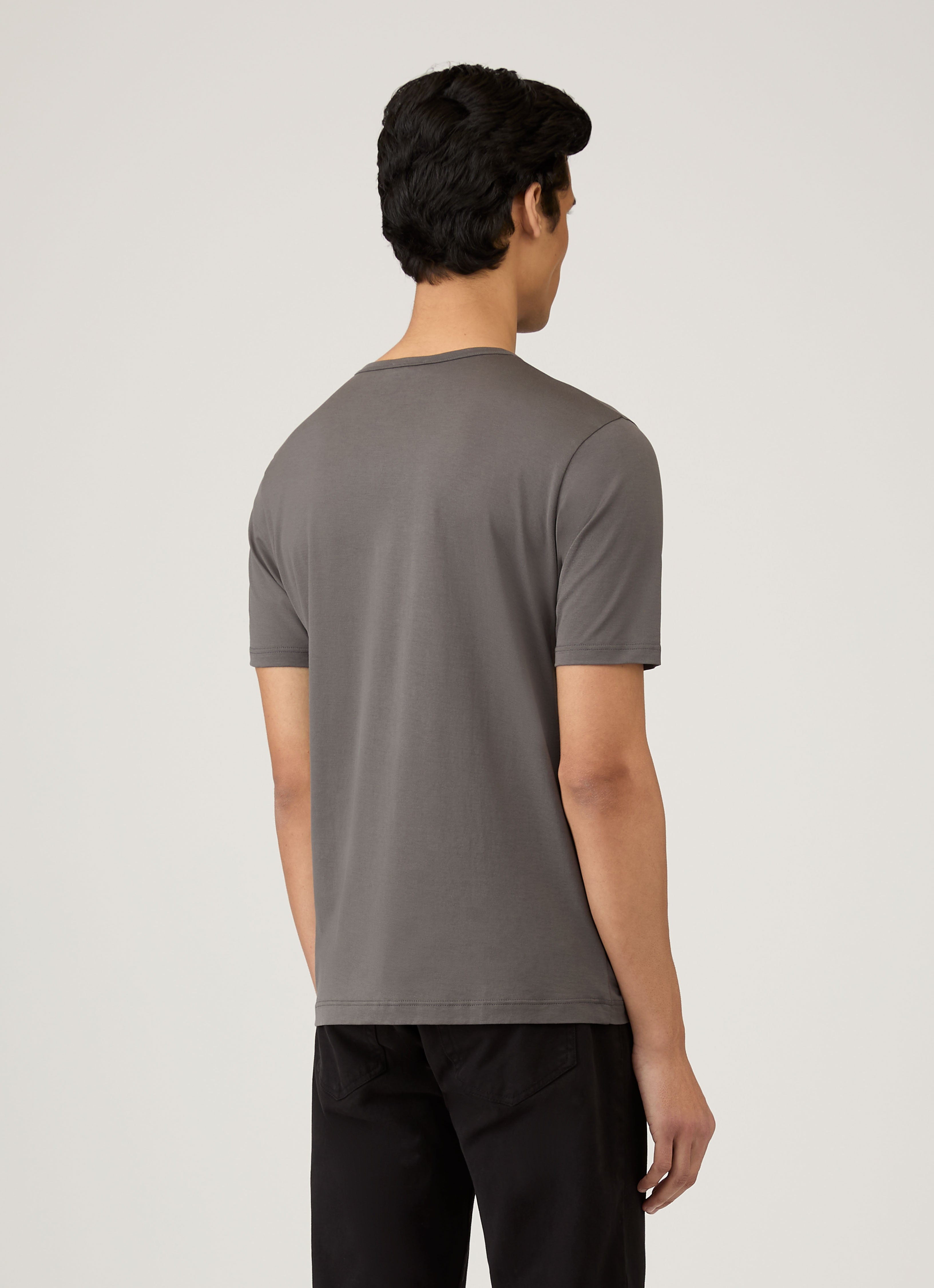 Men's Classic T-shirt in Charcoal | Sunspel
