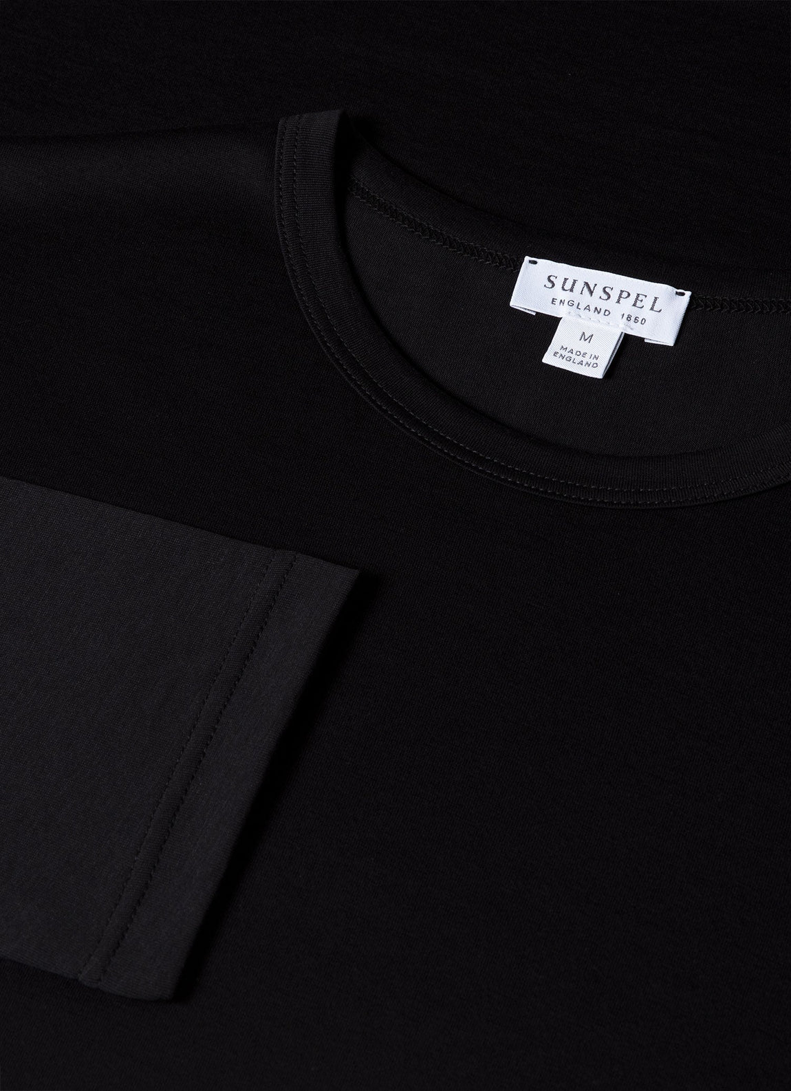 Men's Classic Long Sleeve T-shirt in Black
