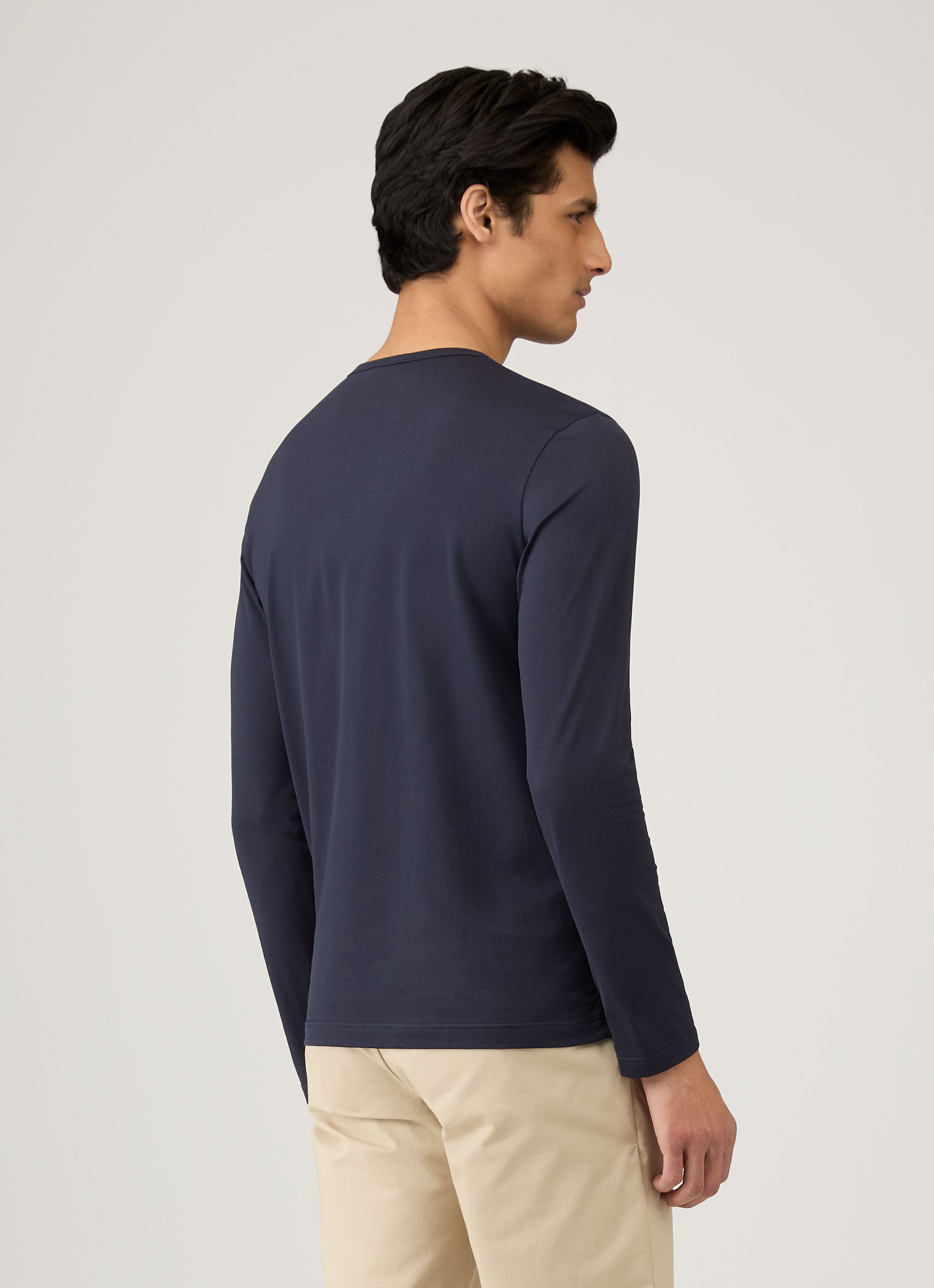Men's Long Sleeve Classic T-shirt in Navy | Sunspel