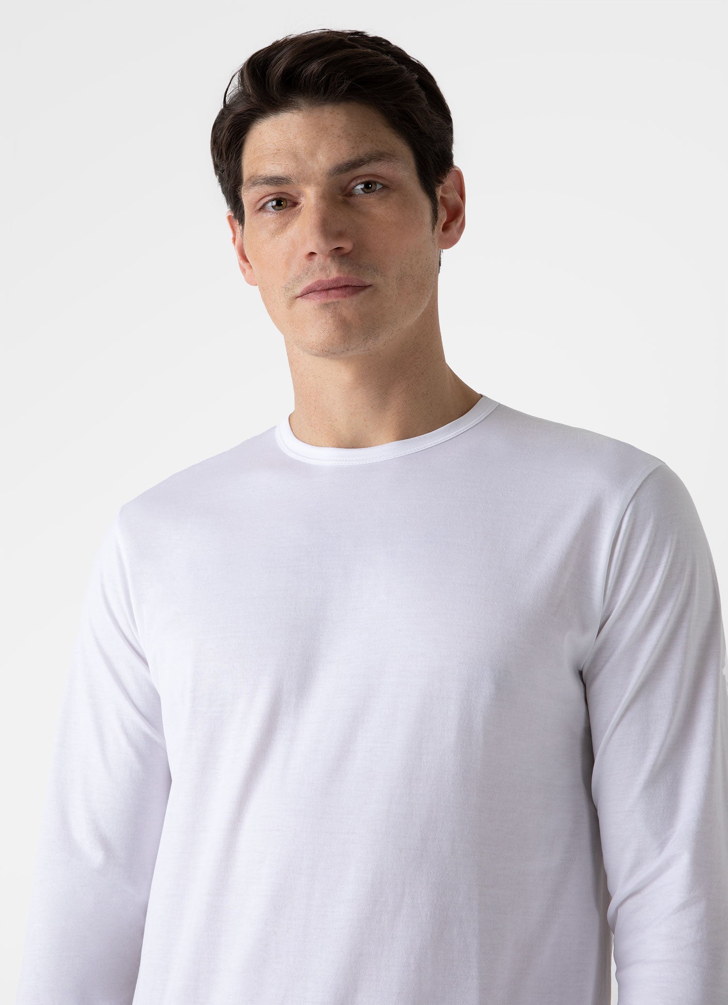 Men's Long Sleeve Classic T-shirt in White | Sunspel