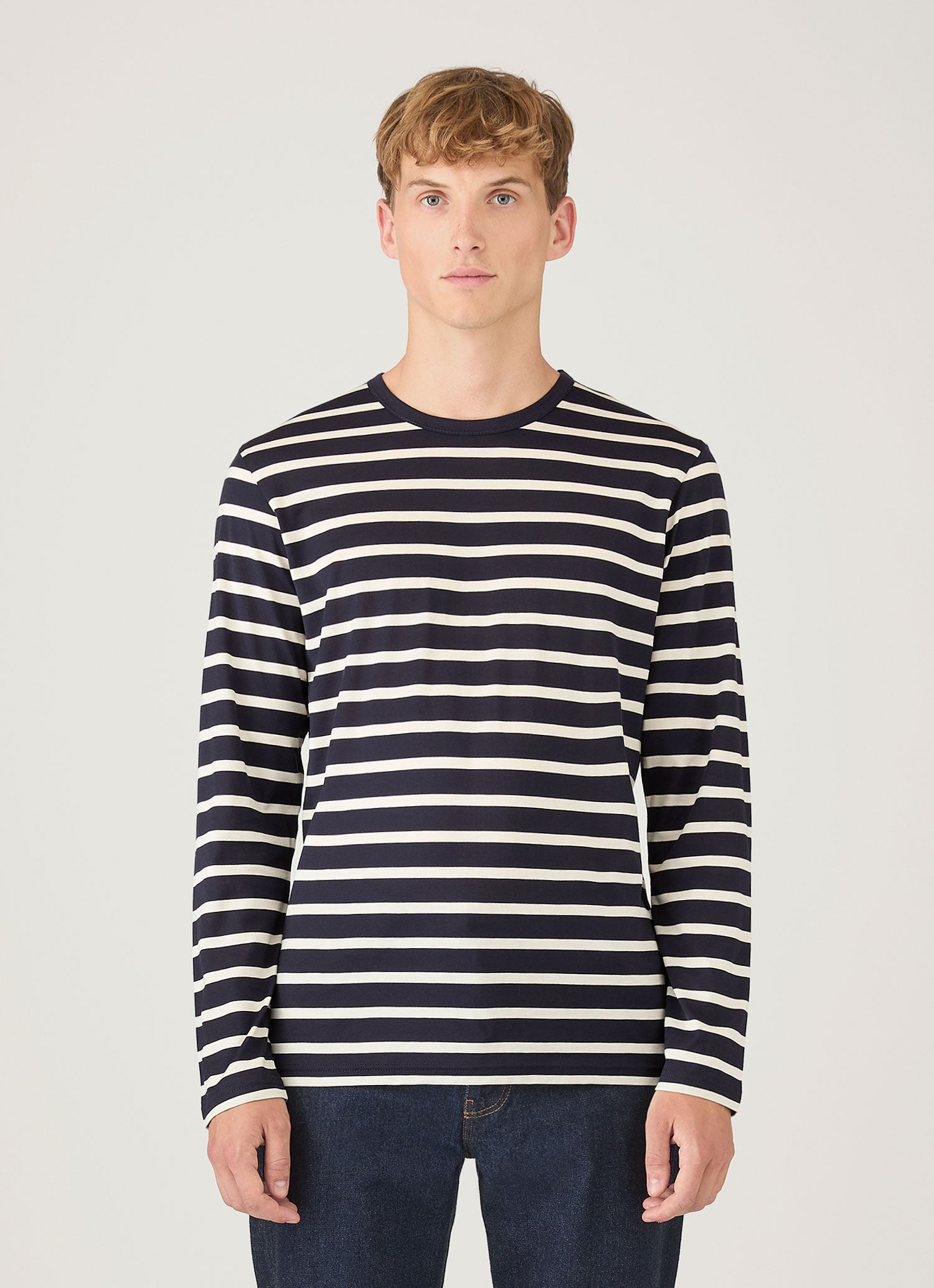 Men's Long Sleeve Classic T-shirt in Navy/Ecru Breton Stripe | Sunspel