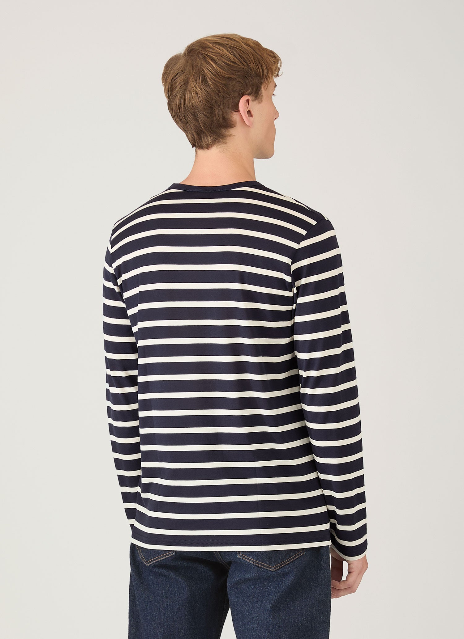 Men's Long Sleeve Classic T-shirt in Navy/Ecru Breton Stripe | Sunspel