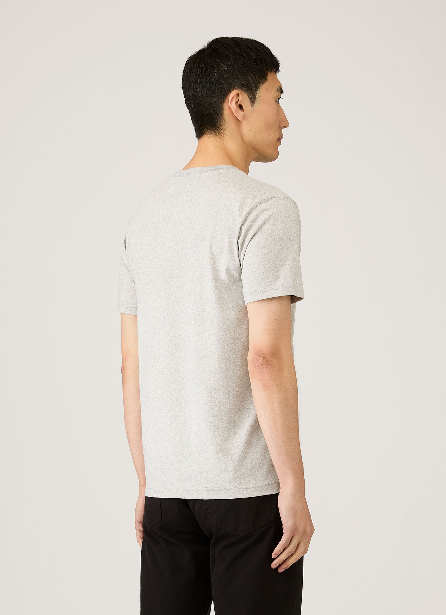 Men's Riviera Midweight T-shirt in Grey Melange | Sunspel
