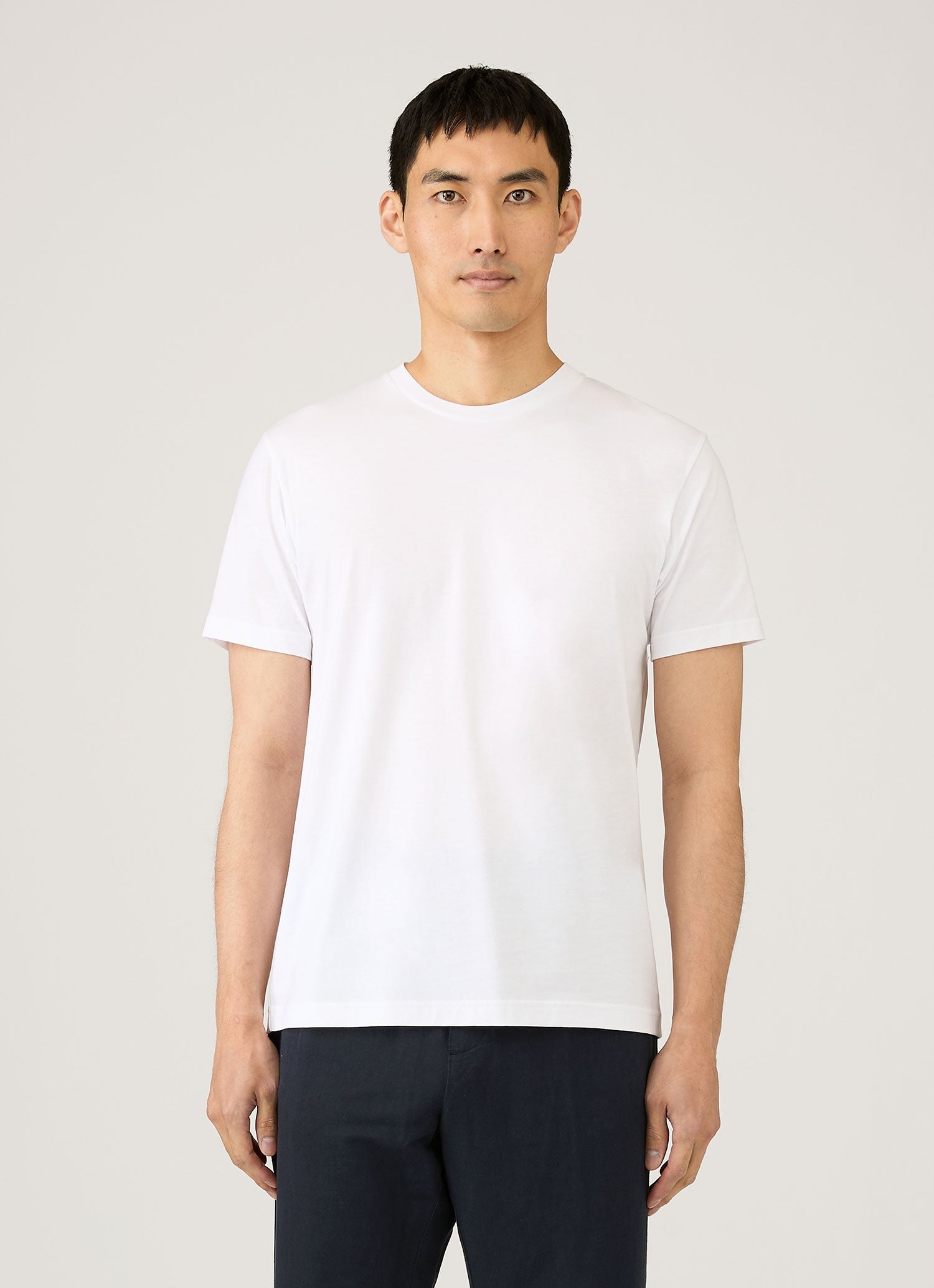 Men's Riviera Midweight T-shirt in White | Sunspel