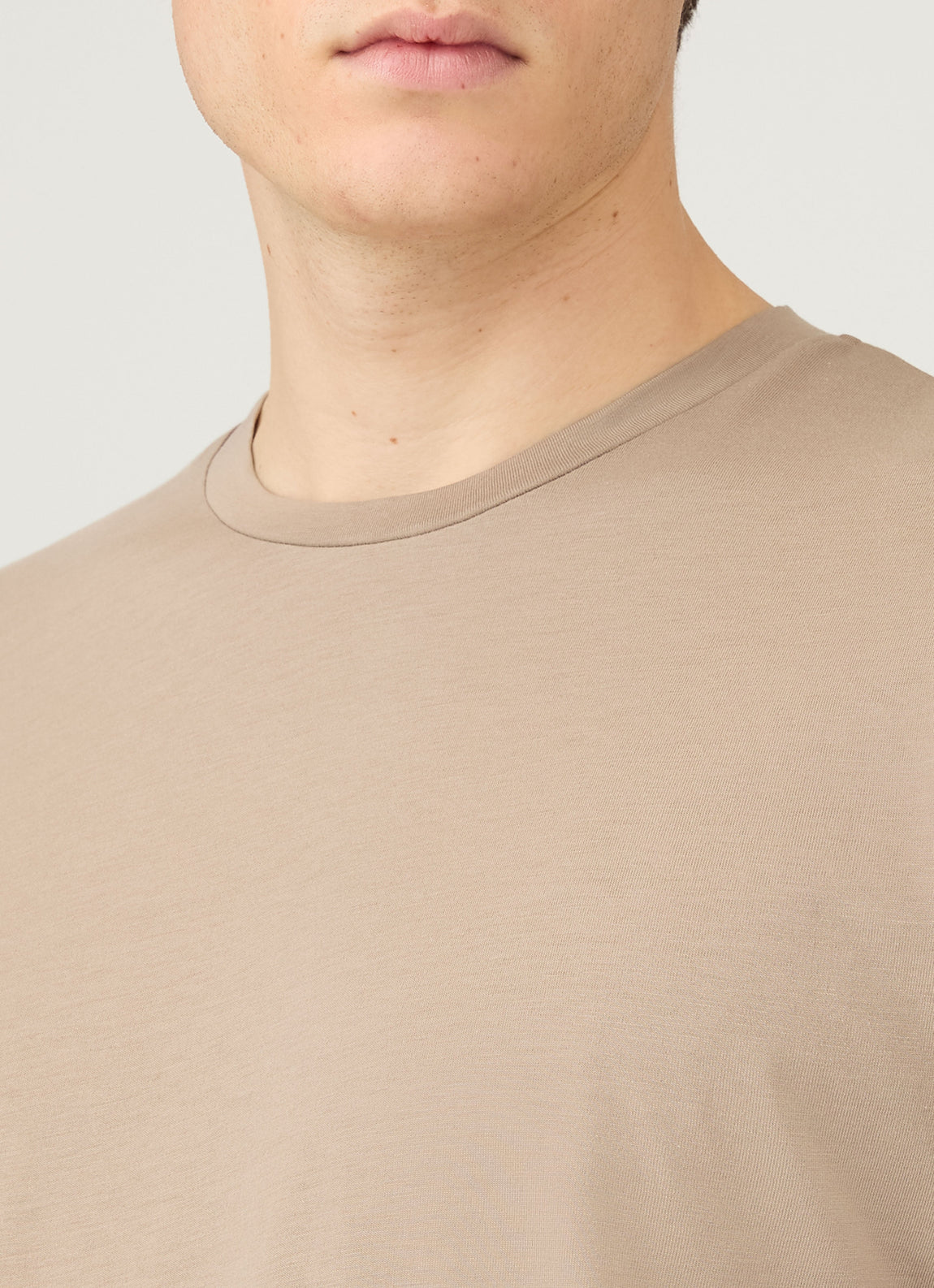 Men's Riviera Midweight T-shirt in Mink