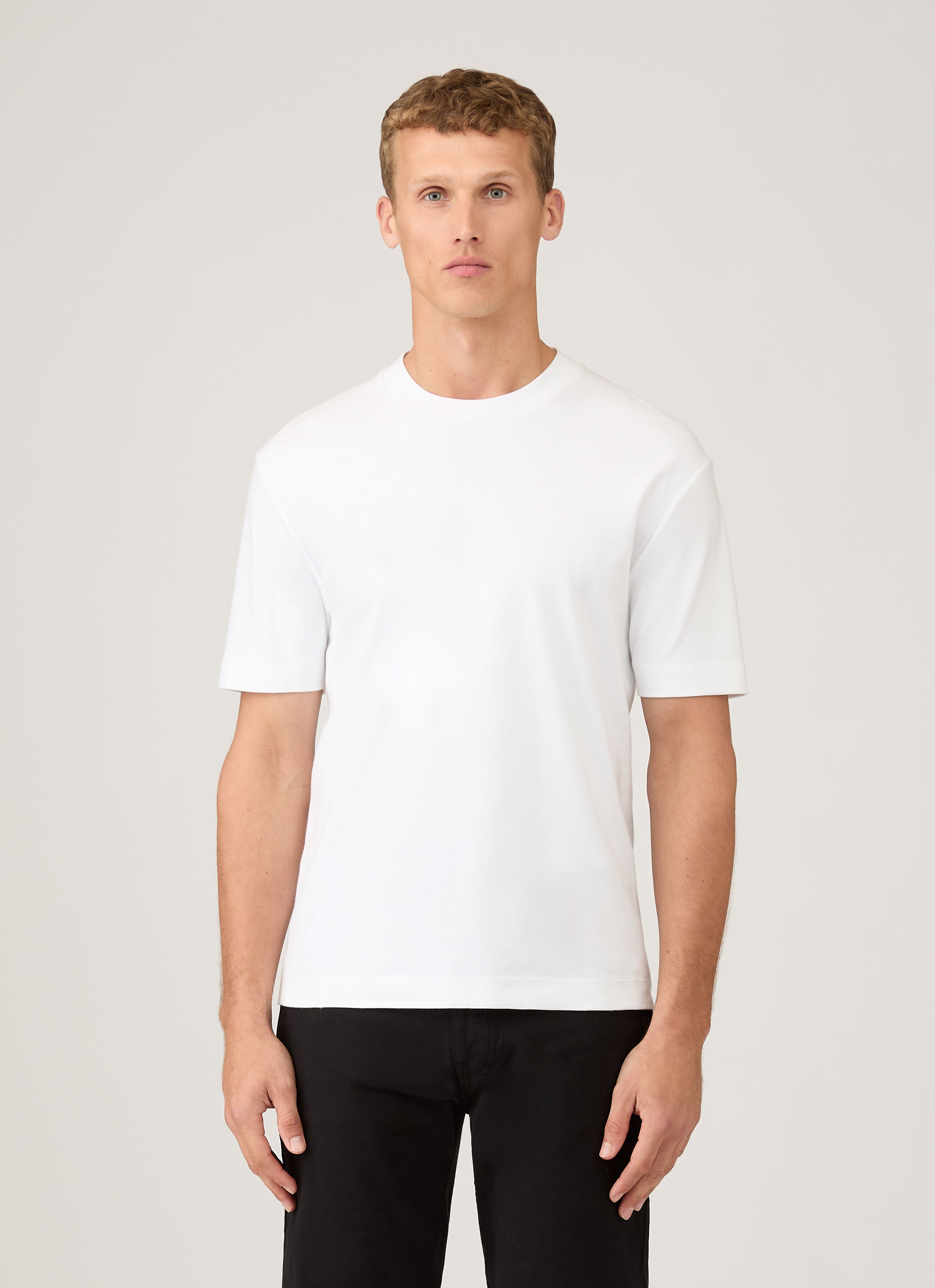 Men's Relaxed Fit Heavyweight T-shirt in White | Sunspel