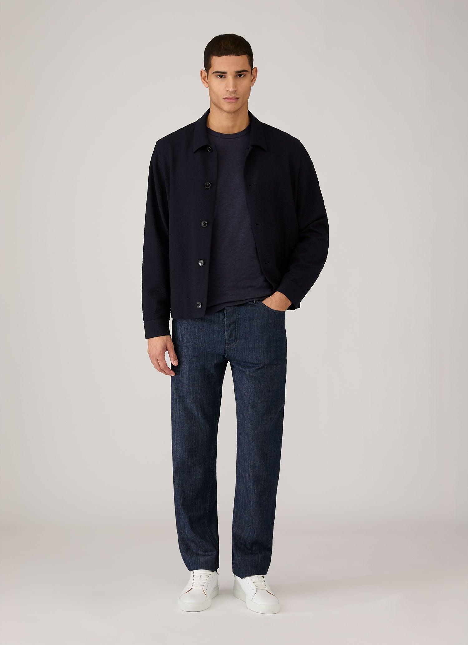 Men's Cotton Linen T-shirt in Navy | Sunspel