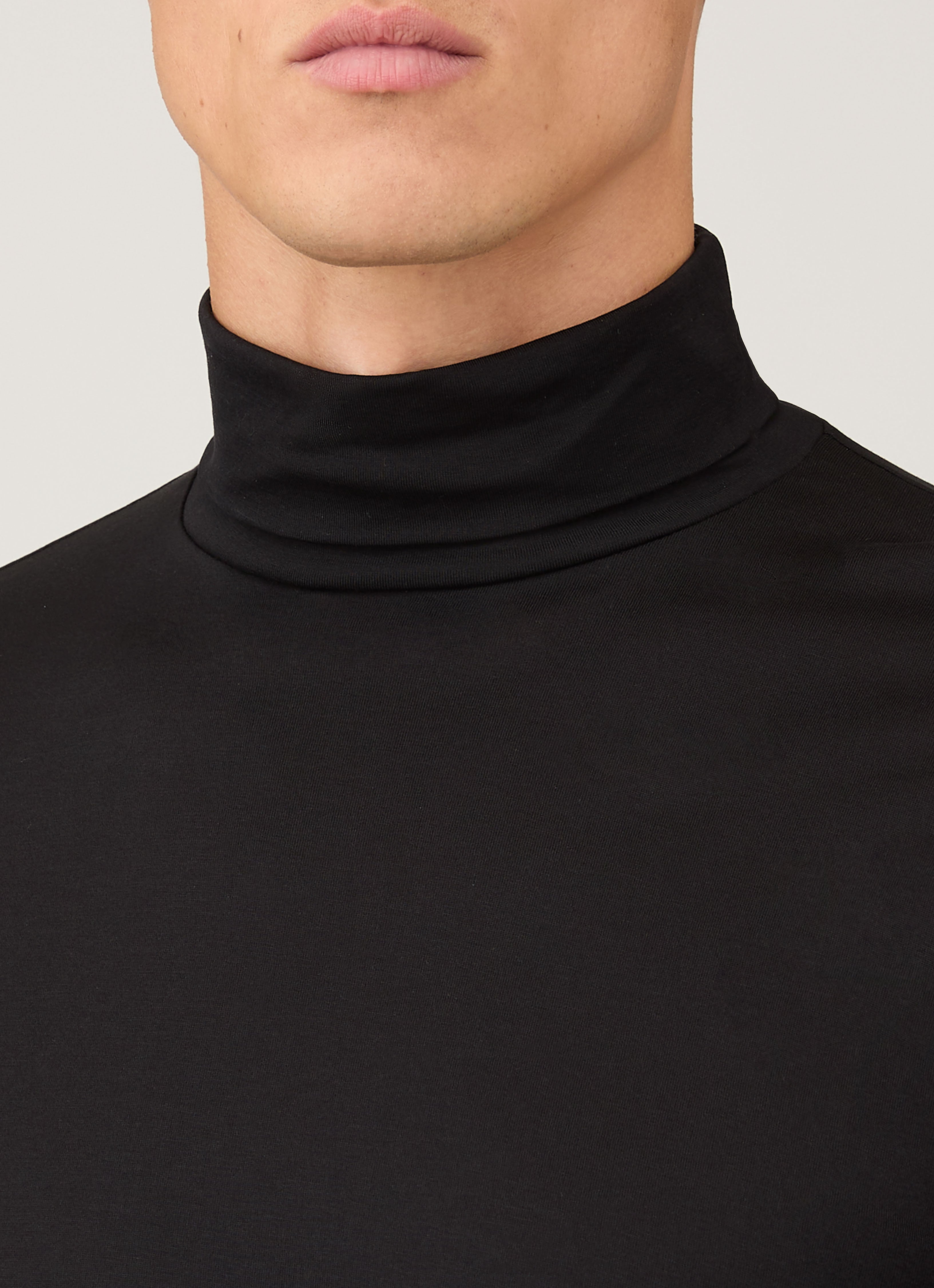 Men's Long Sleeve Roll Neck T-shirt in Black | Sunspel