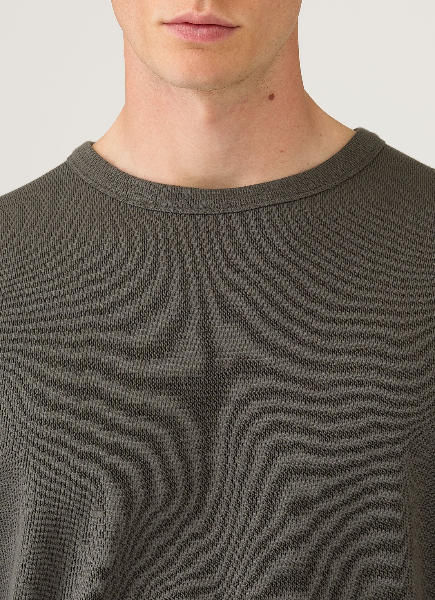 Men's Long Sleeve Cellulock Crew Neck in Charcoal