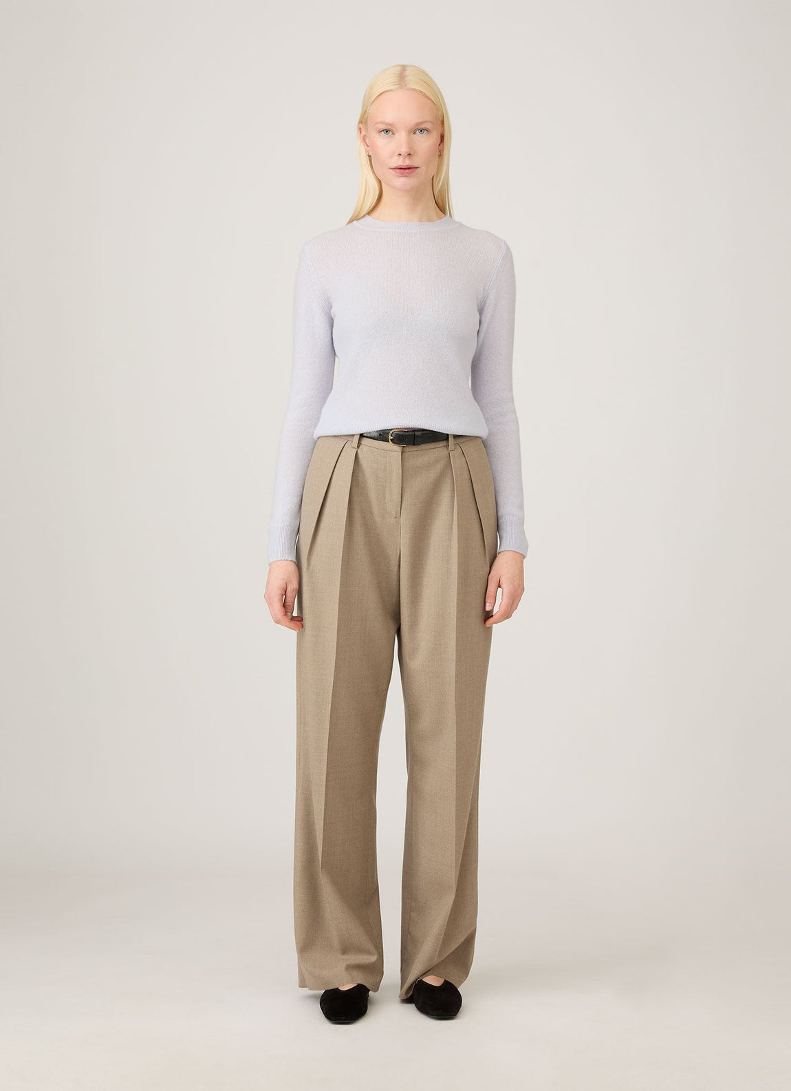 Women's Cashmere Jumper in Ice Blue