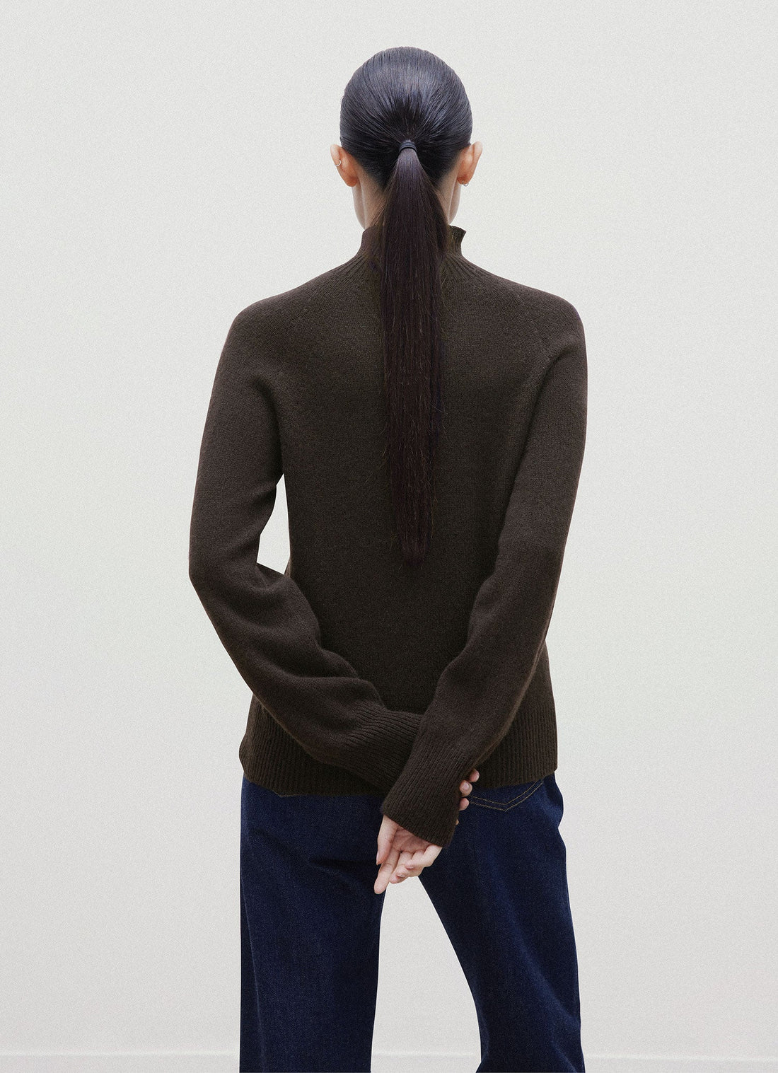 Women's Lambswool Funnel Neck Jumper in Truffle
